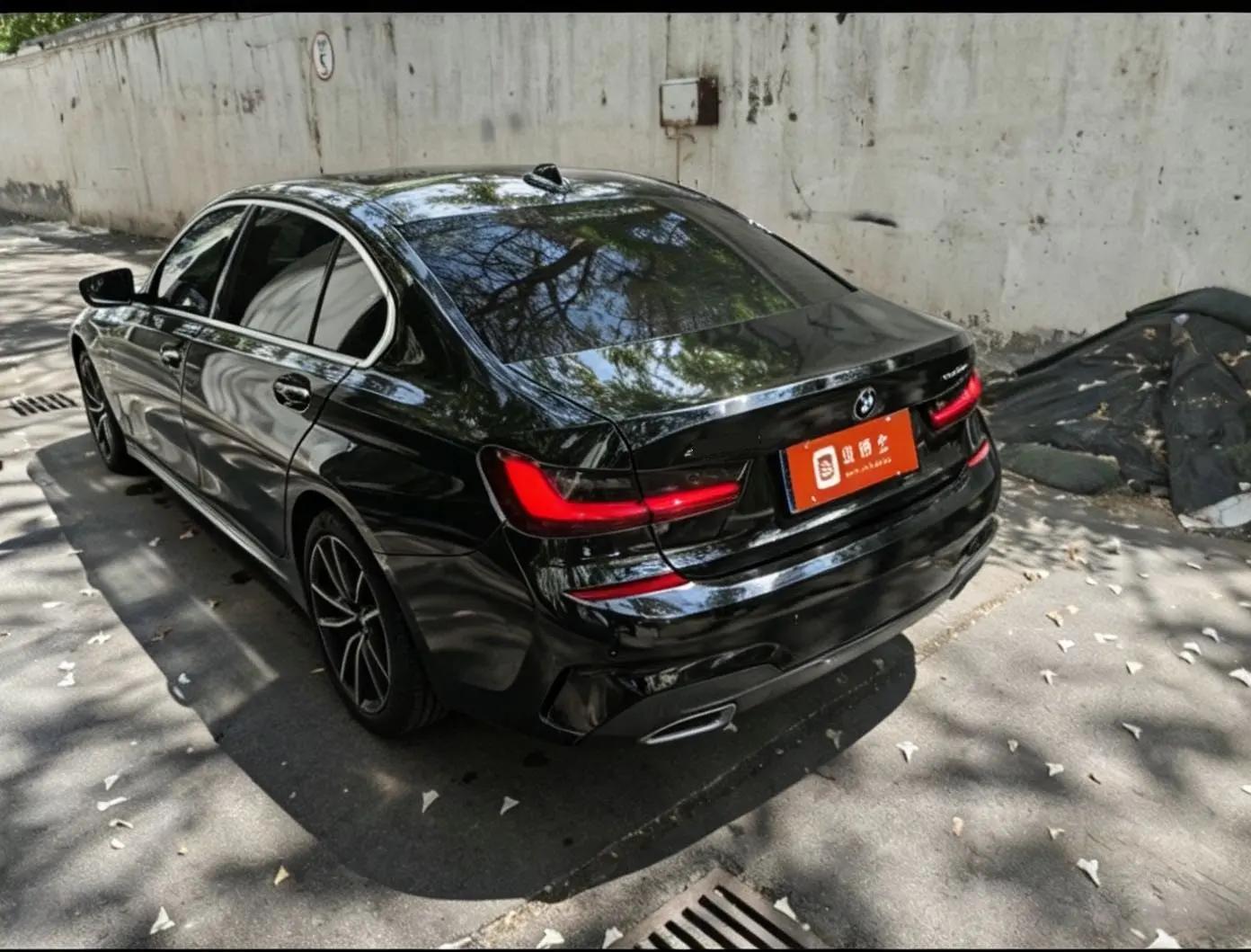 BMW 3 Series 2023 320Li M Sports Suit 4