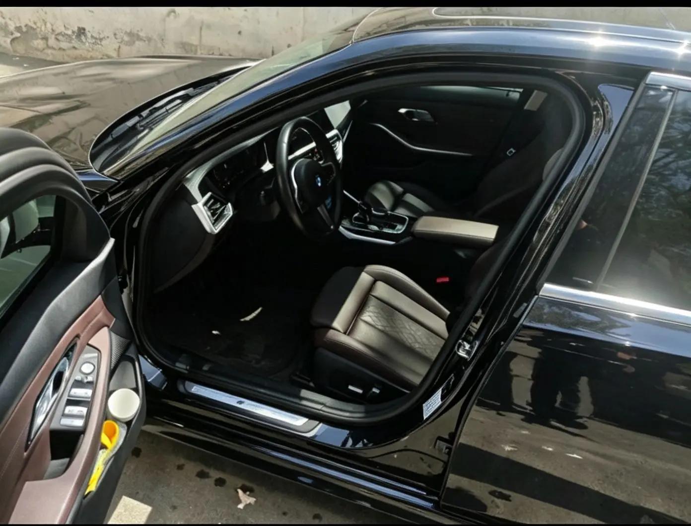 BMW 3 Series 2023 320Li M Sports Suit 5