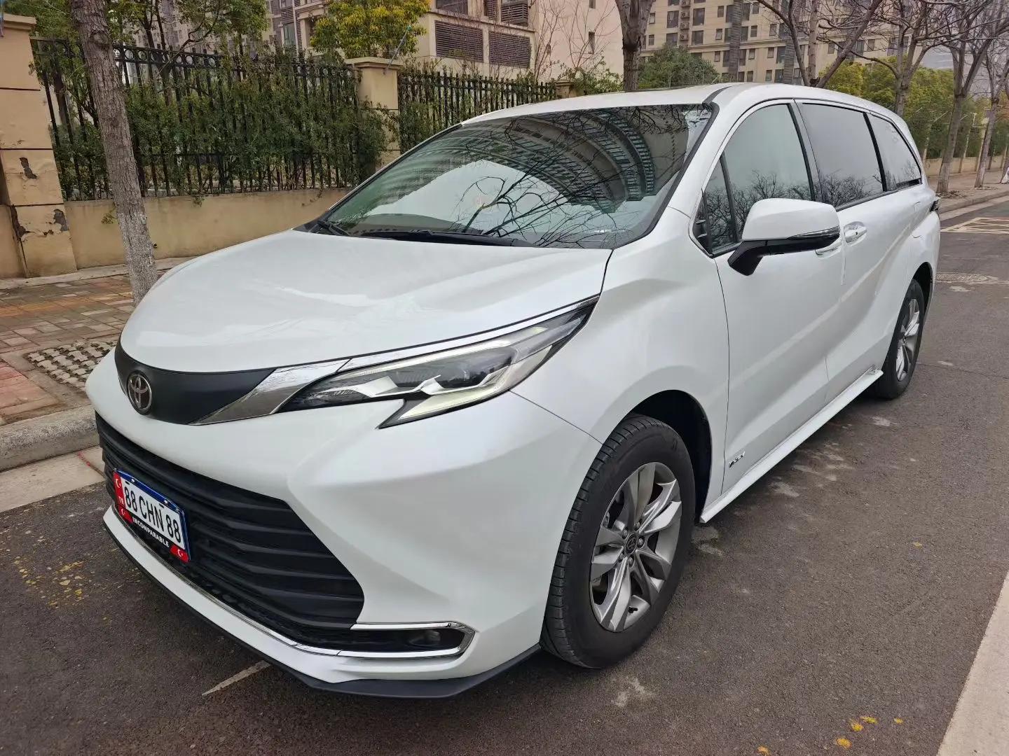 Toyota 2024 Sienna 2.5 CVT Comfort Edition Automatic