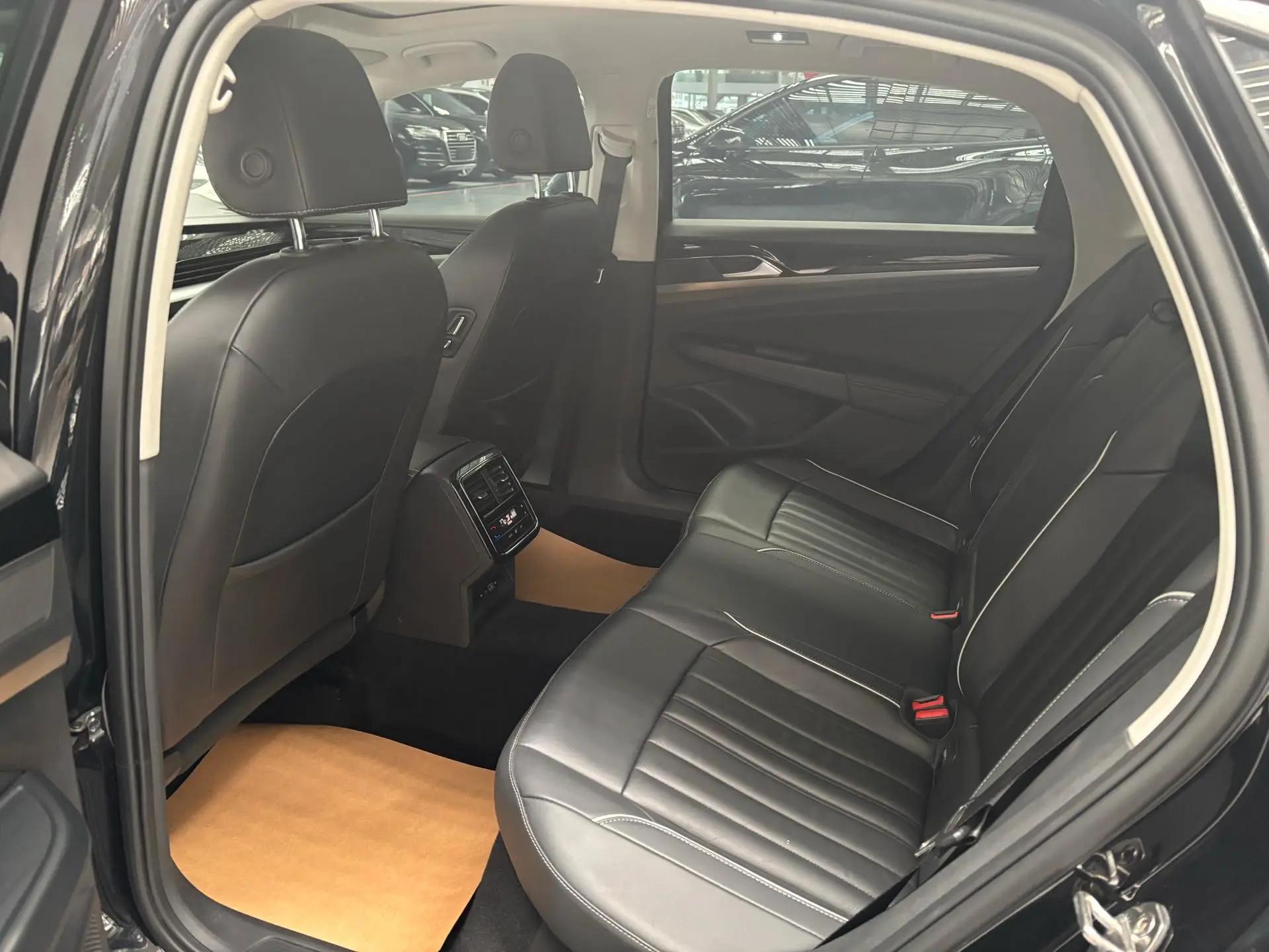Passat 2022 330TSI Star Elite Edition 5