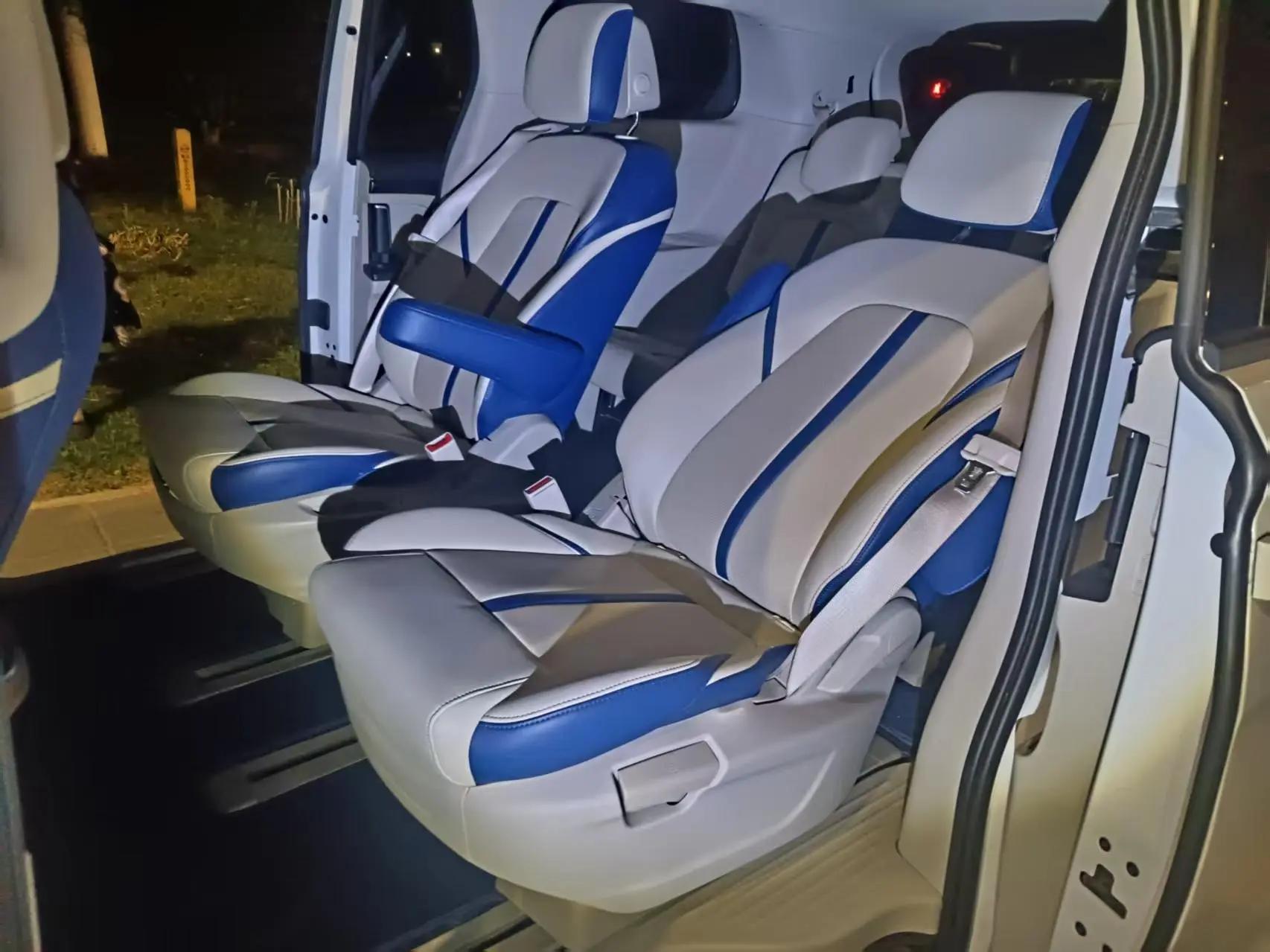 Buick GL8 2023 ES Lu Zun 653T Comfort 3