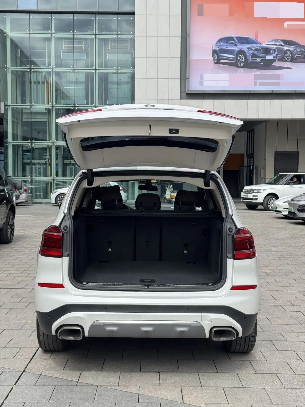 BMW X3 2020 xDrive25i Luxury Package 5
