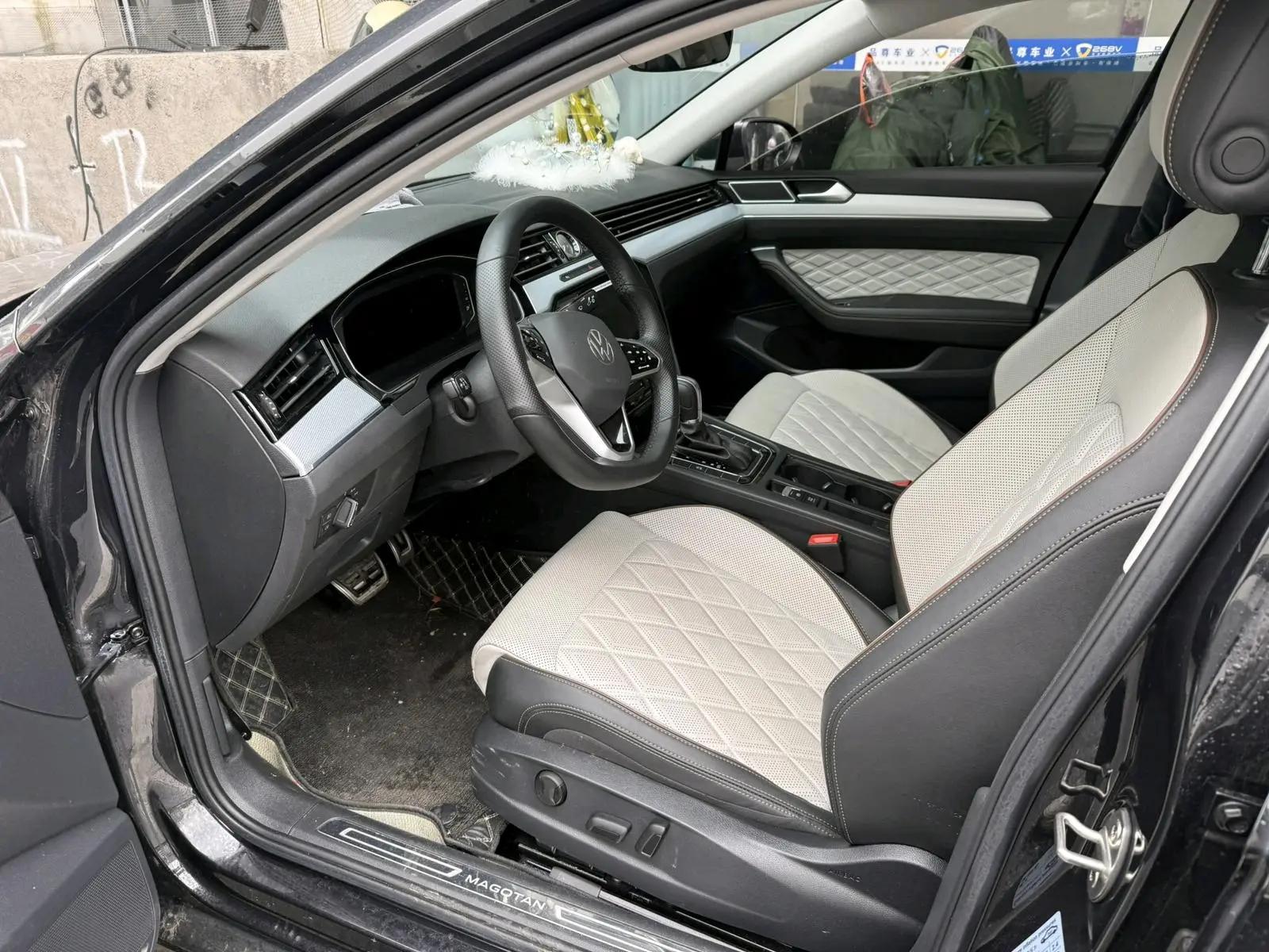 Volkswagen 2025 Magotan 2.0TSI 330TSI 2 Million Vehicles Shared Luxury Automatic 5