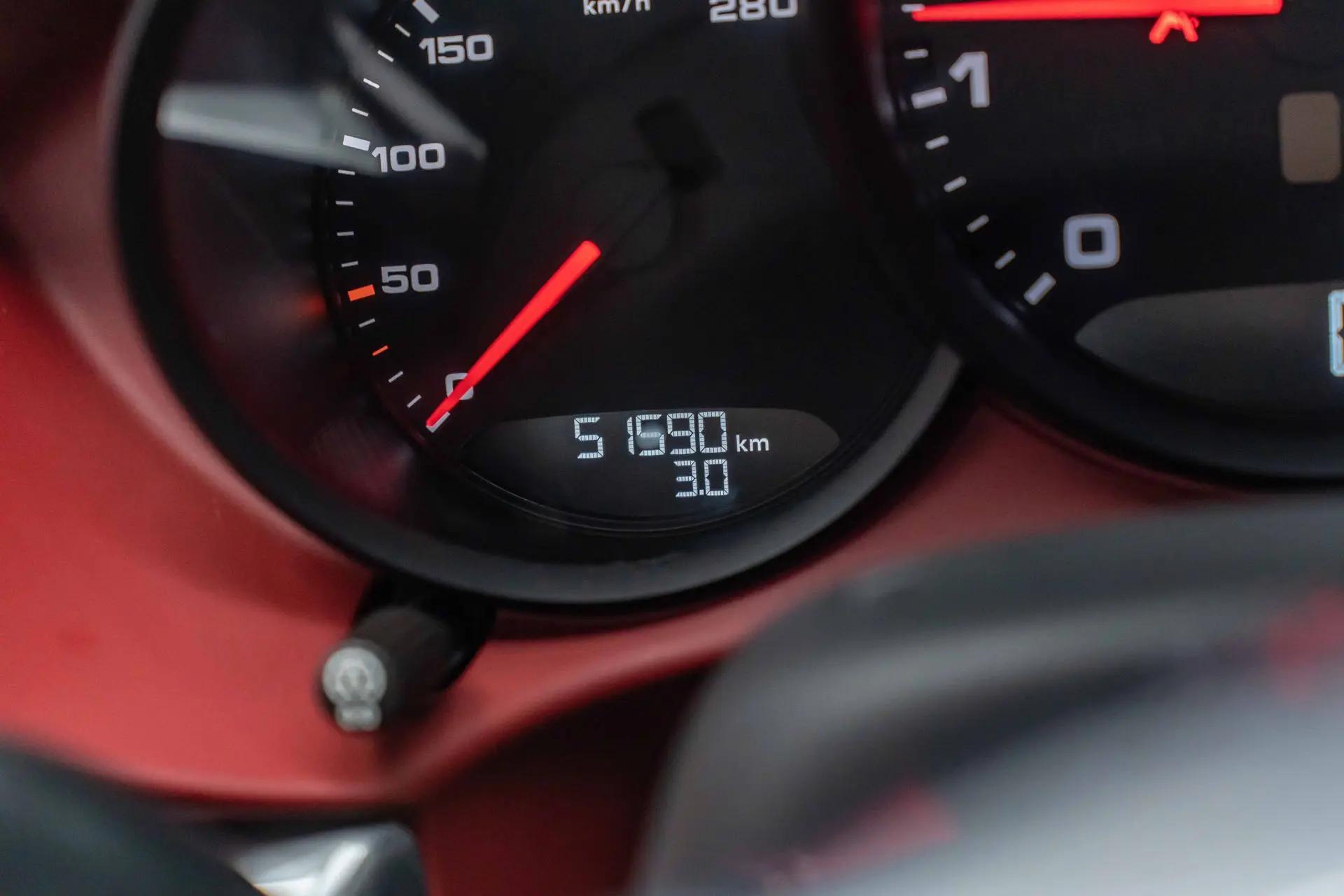 Porsche 718 2020 Cayman 2.0T 15