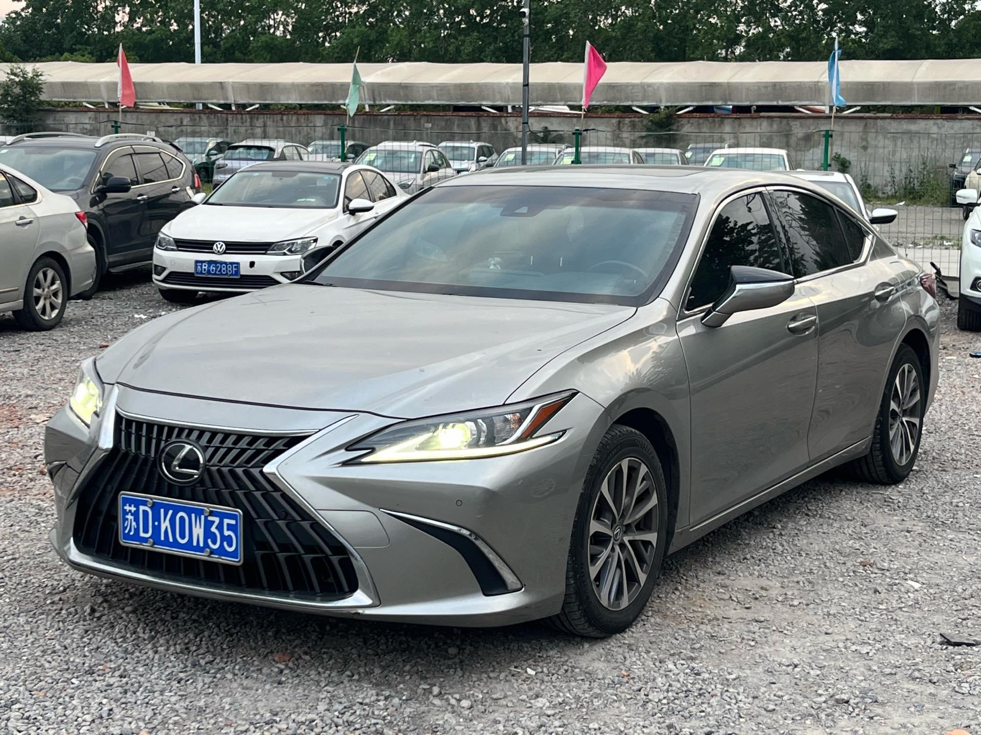 Lexus ES 2021 200 Deluxe Edition