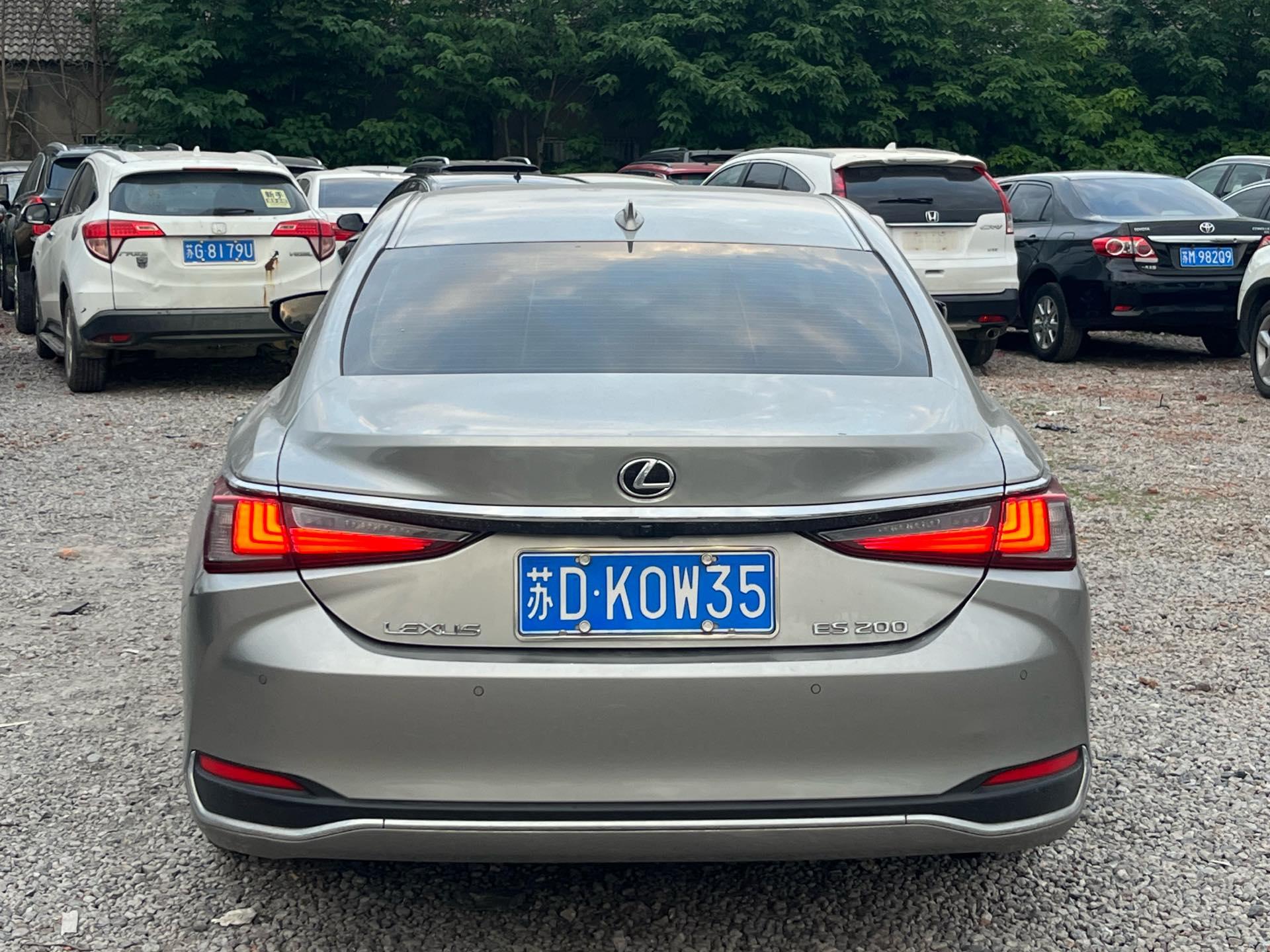 Lexus ES 2021 200 Deluxe Edition 8