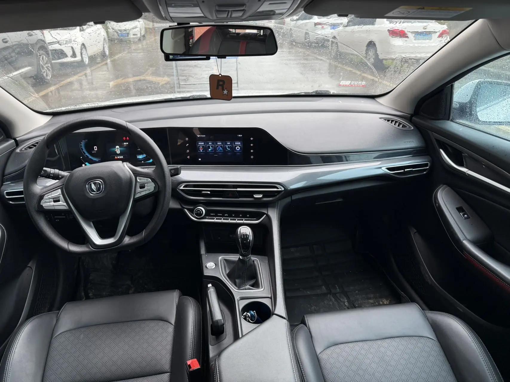 Yidong 2020 PLUS 1.6L GDI Manual Luxury Model 6