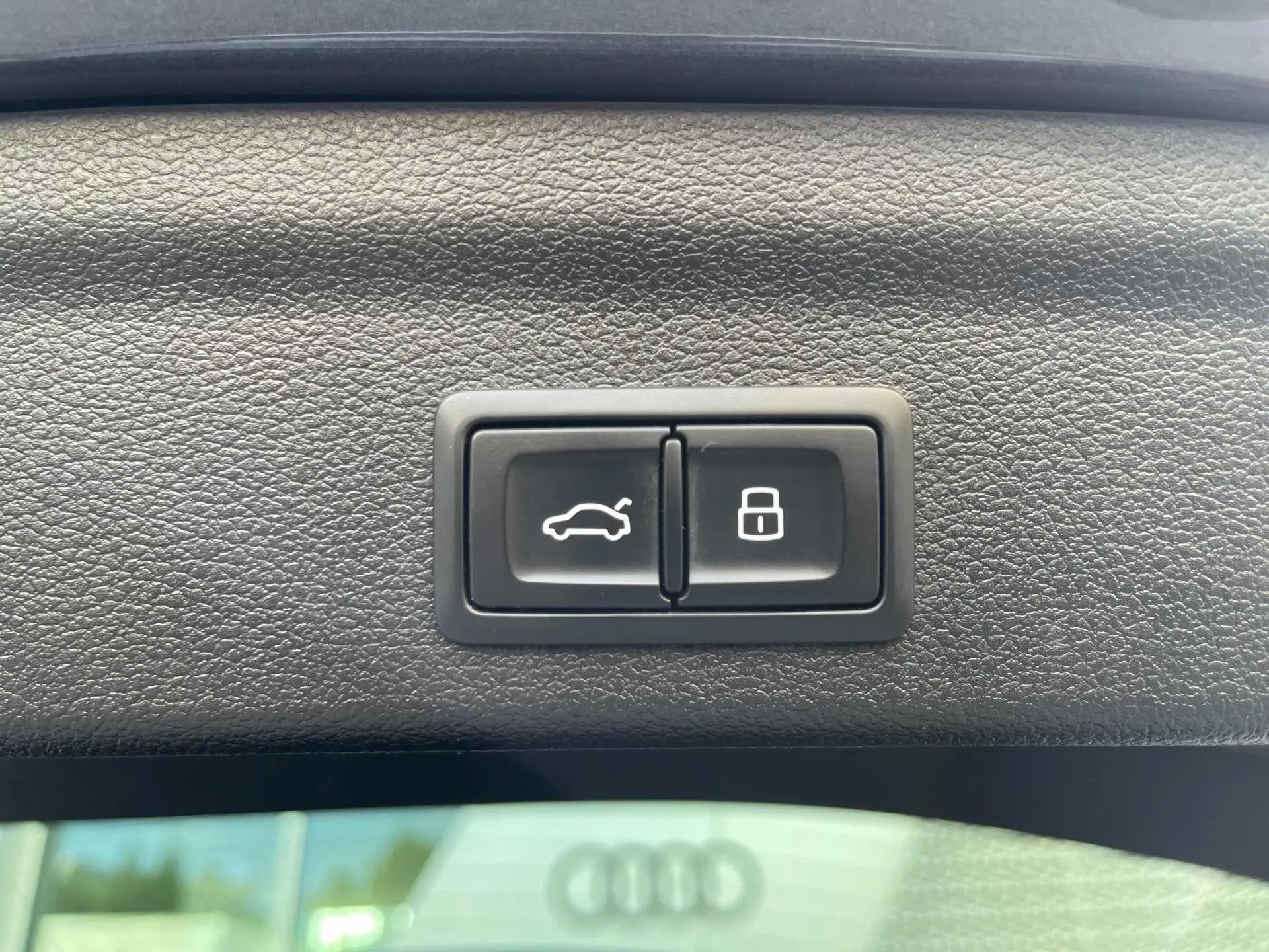 Audi Q3 2021 model 40 TFSI Sporty Edition 11