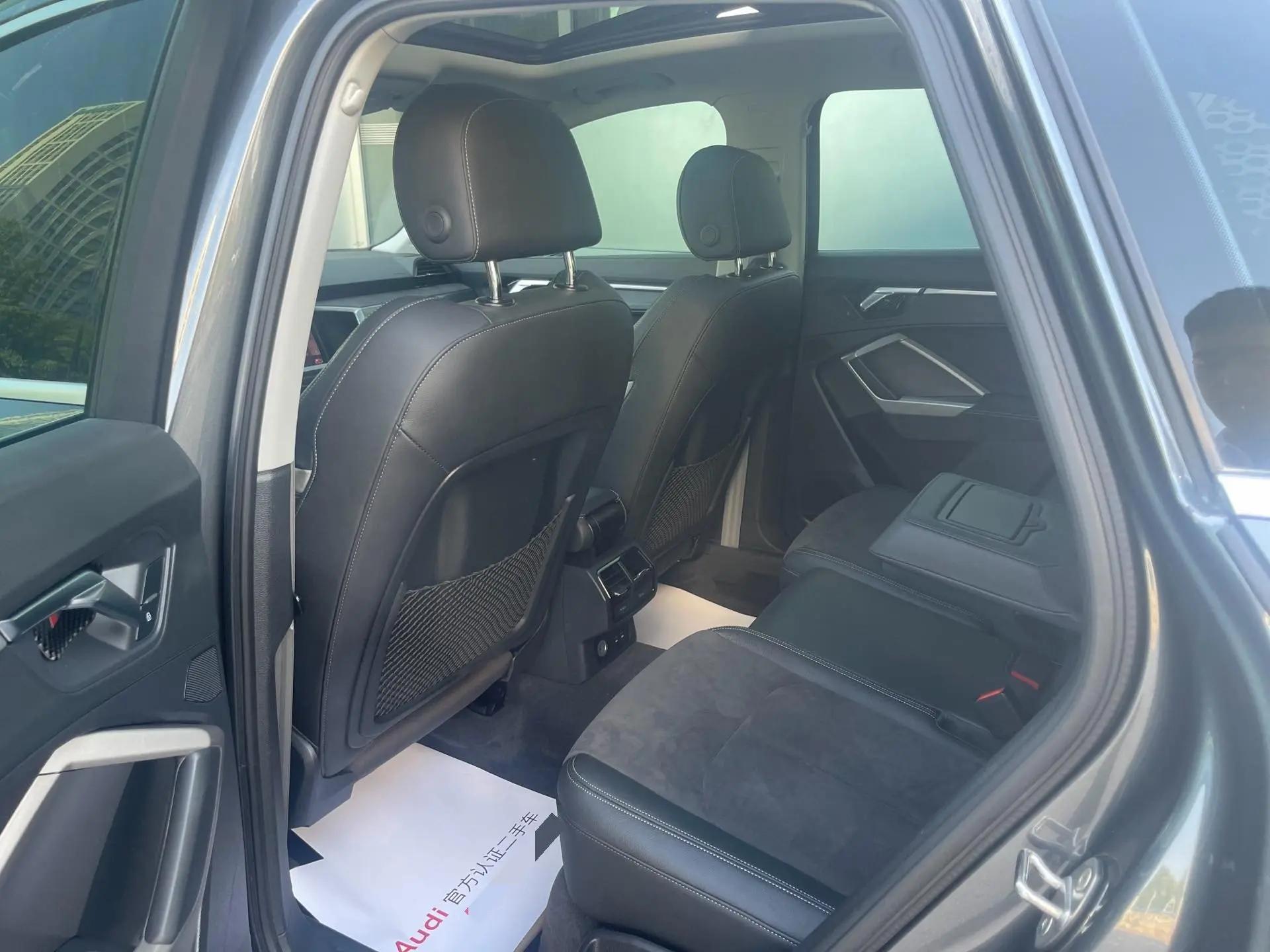 Audi Q3 2021 model 40 TFSI Sporty Edition 8