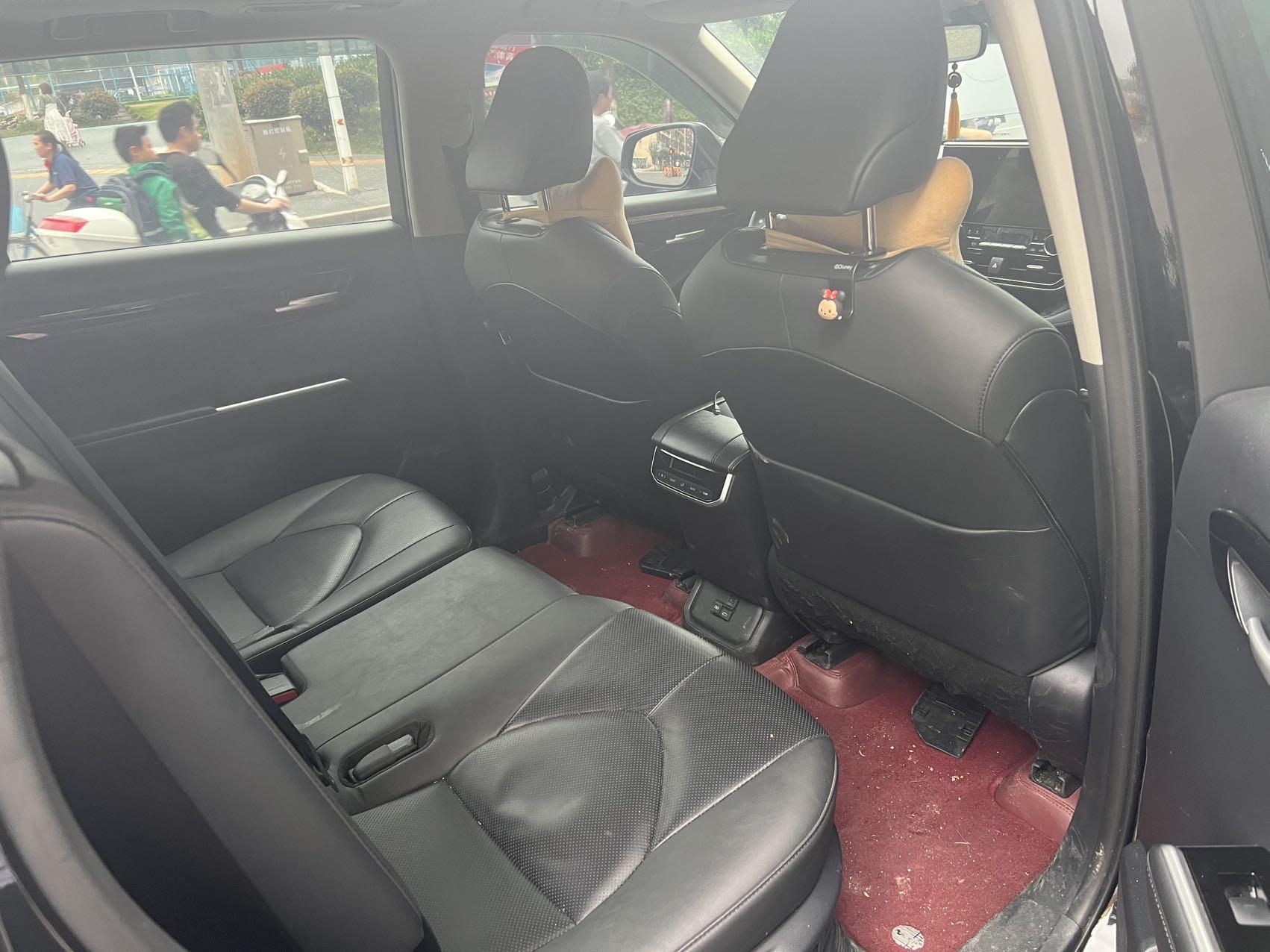 Toyota 2024 Highlander Dual Engine 2.5 CVT Intelligent Electric Hybrid Four-Wheel Drive Luxury 7-Seater Automatic 3
