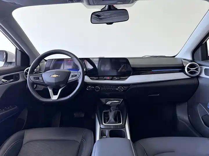 Cruze 2023 1.5L Dual Clutch Pleasant Edition 14