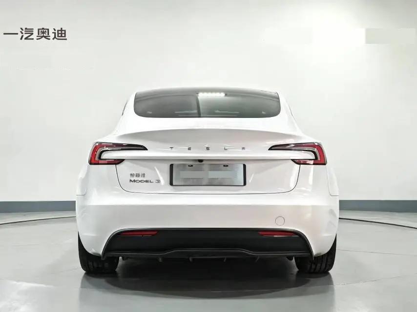 Tesla 2025 Model 3 Rear-Wheel Drive Automatic 3