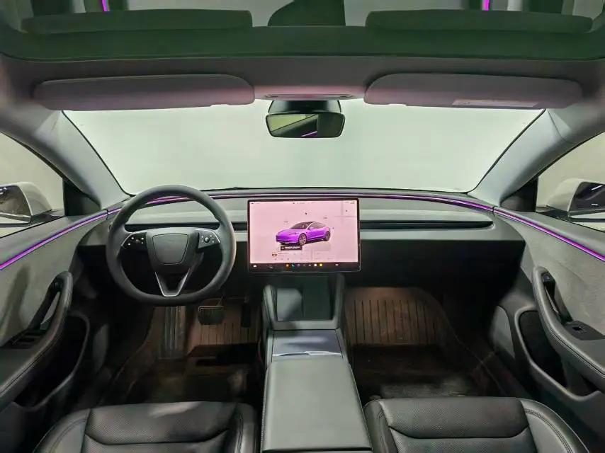Tesla 2025 Model 3 Rear-Wheel Drive Automatic 5