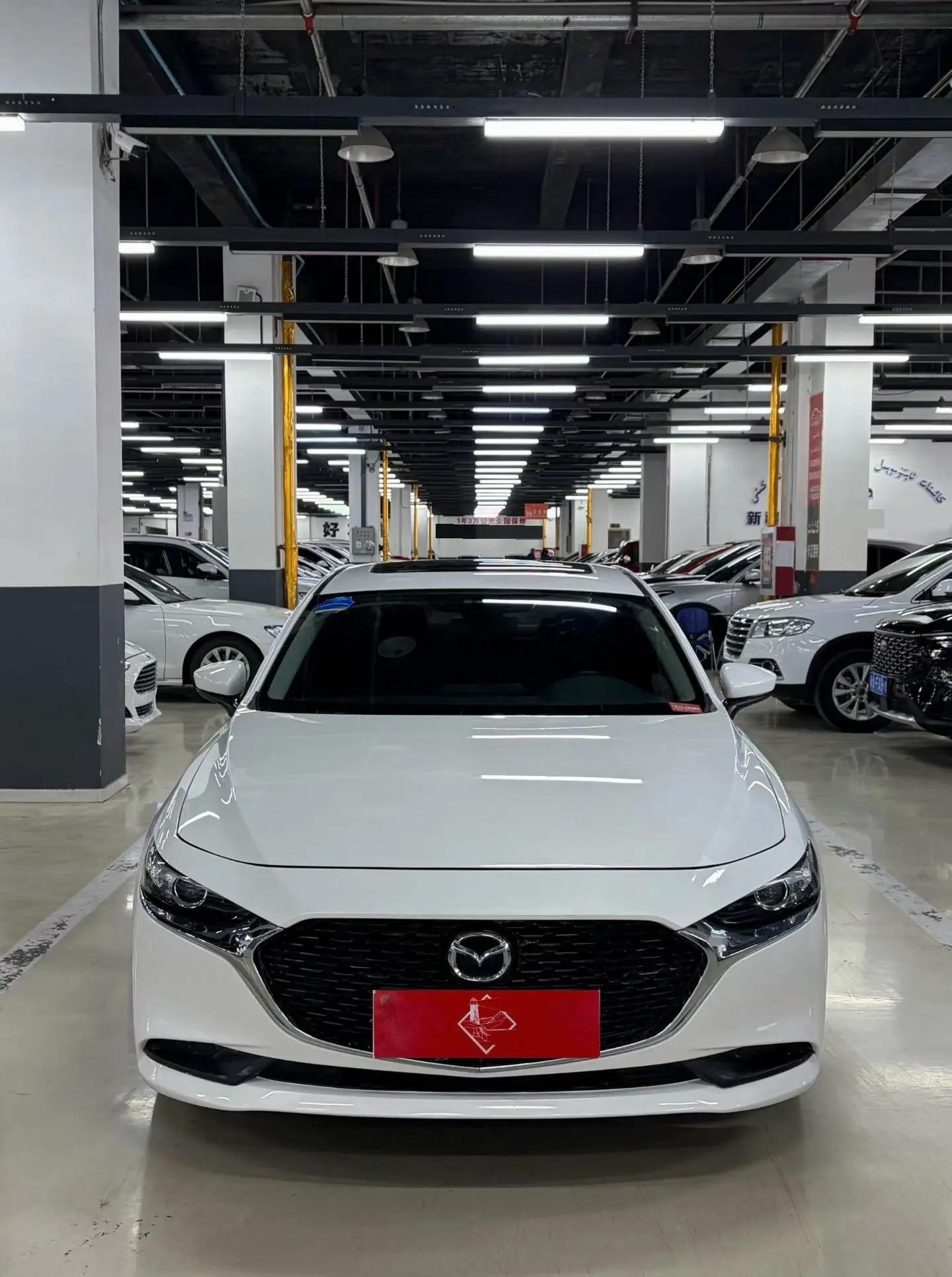 Mazda 3 Oncorsela 2020 1.5L Automatic Quality Pleasant Skylight Edition 3
