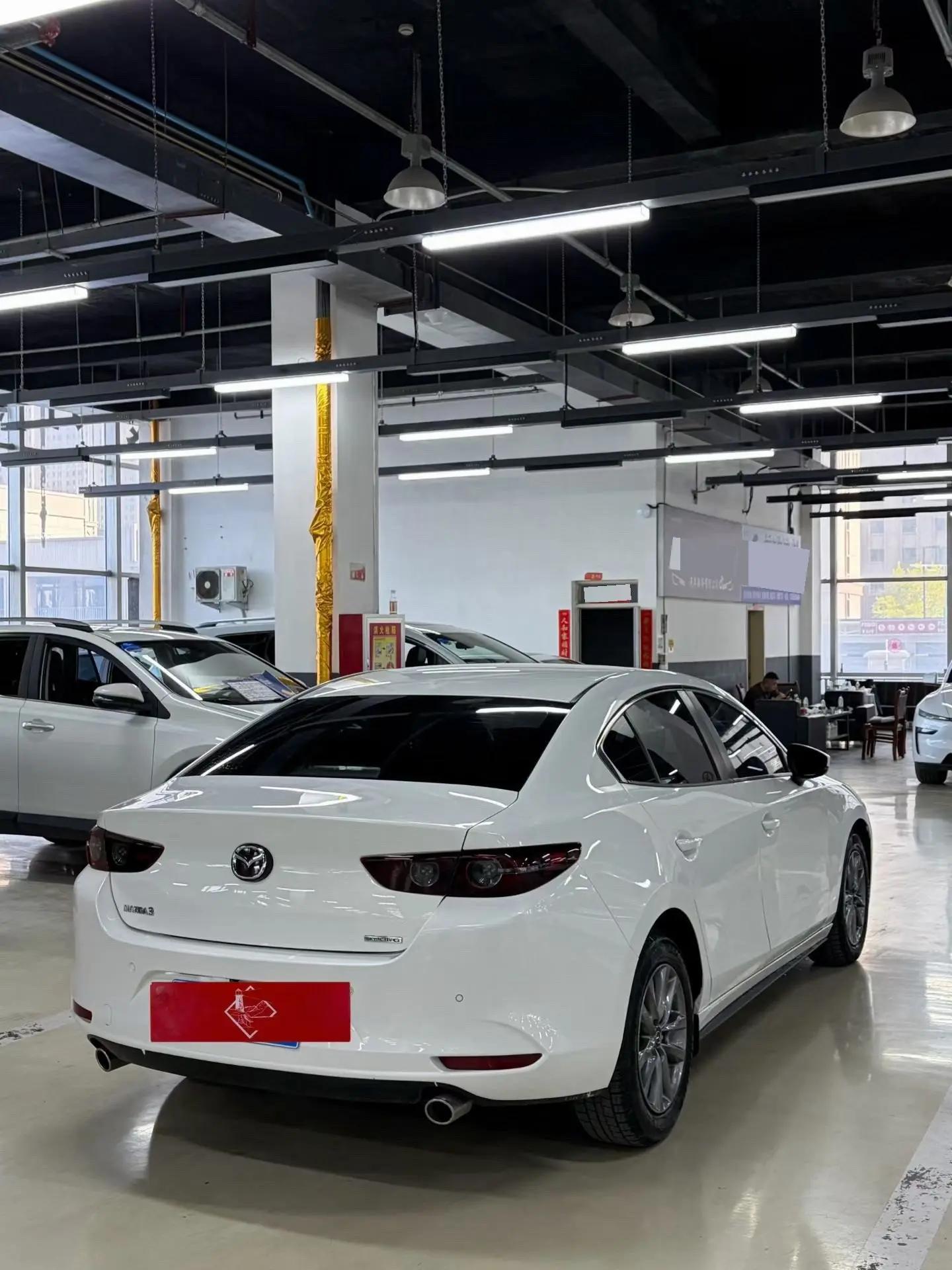 Mazda 3 Oncorsela 2020 1.5L Automatic Quality Pleasant Skylight Edition 9