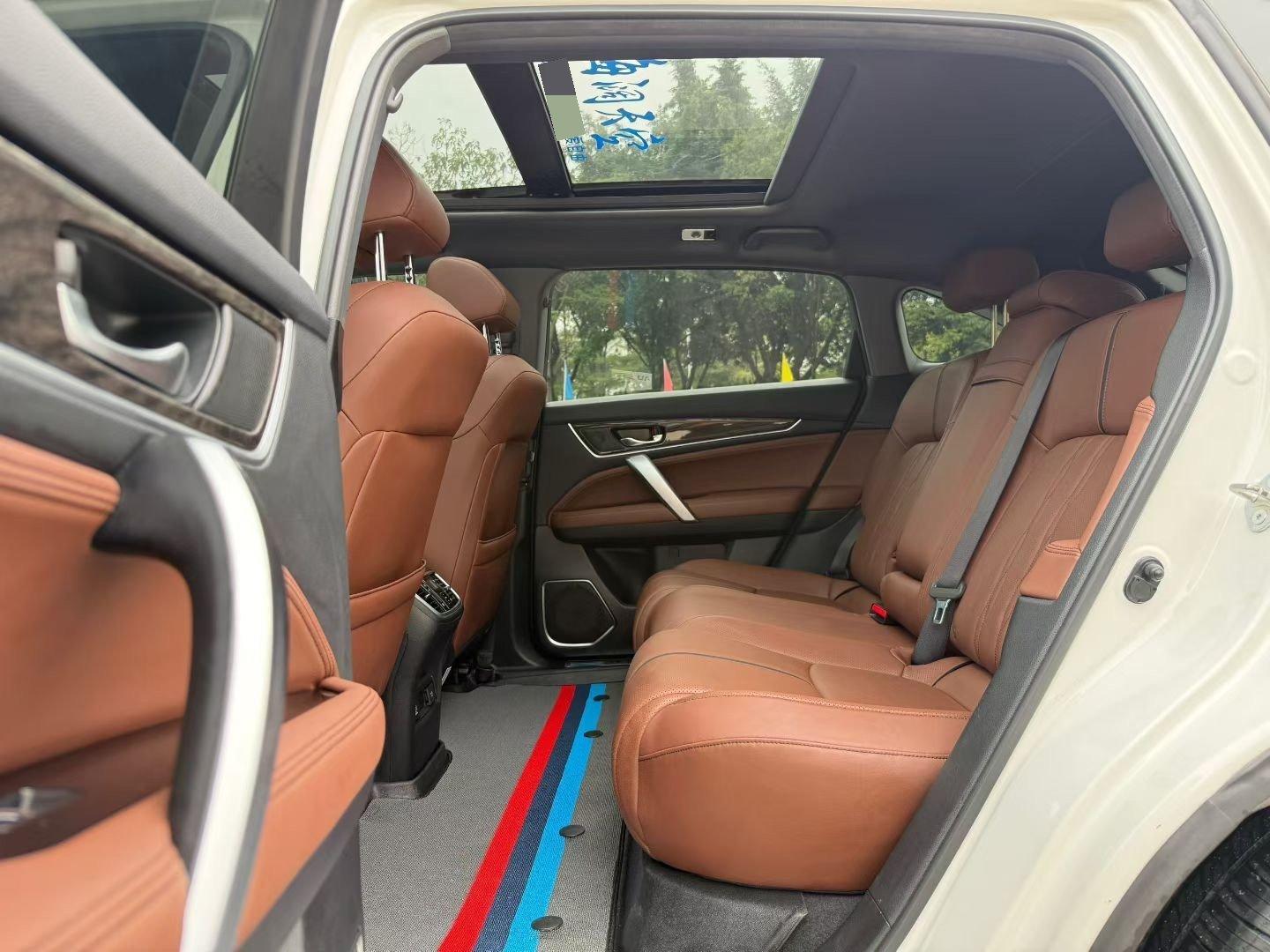 Honda UR-V 2020 370TURBO Two-Drive Elegant Edition 6