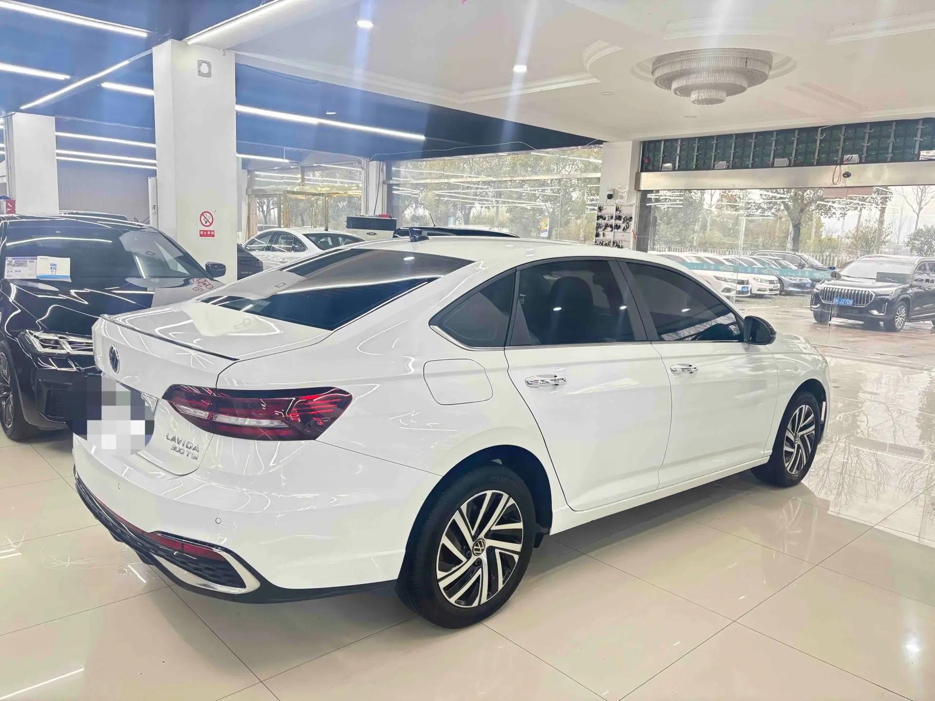Volkswagen 2023 Lavida 1.5TSI 300TSI Starry Sky Luxury Edition Automatic 4