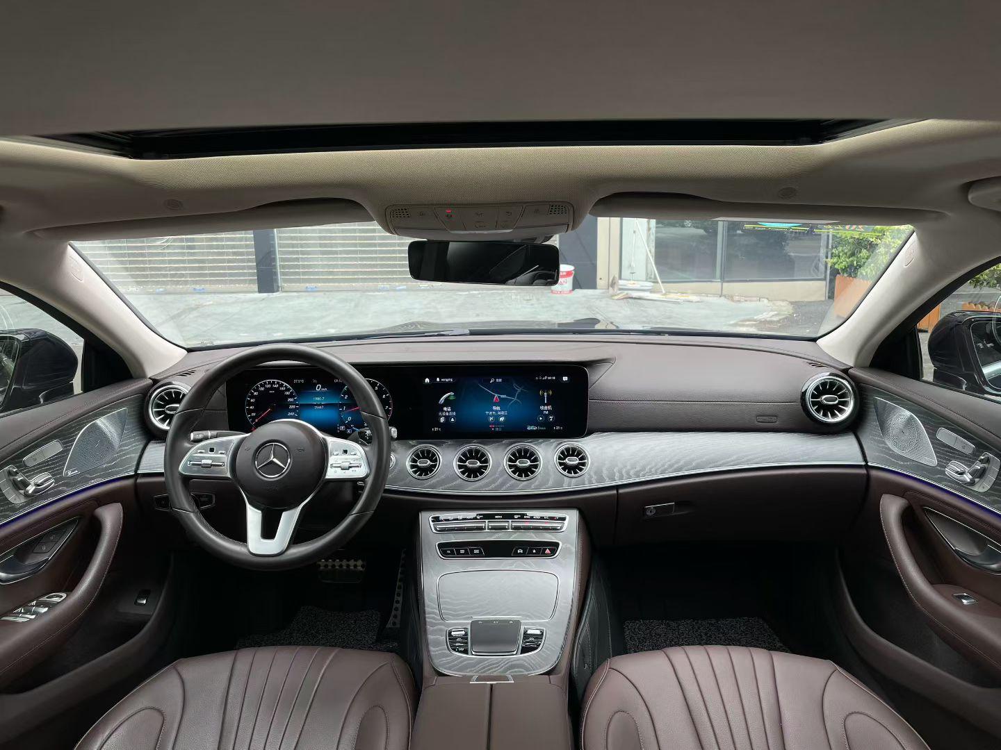 Mercedes Benz CLS 2021 CLS 300 Luxury 6