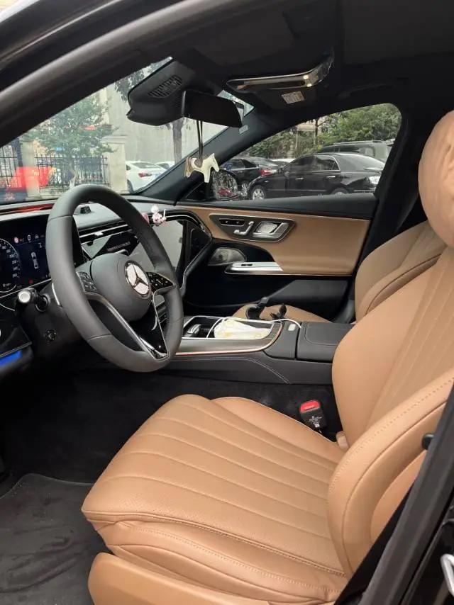 Mercedes Benz E Class 2026 E 300 L 48V 2.0T Luxury Automatic Gear 4
