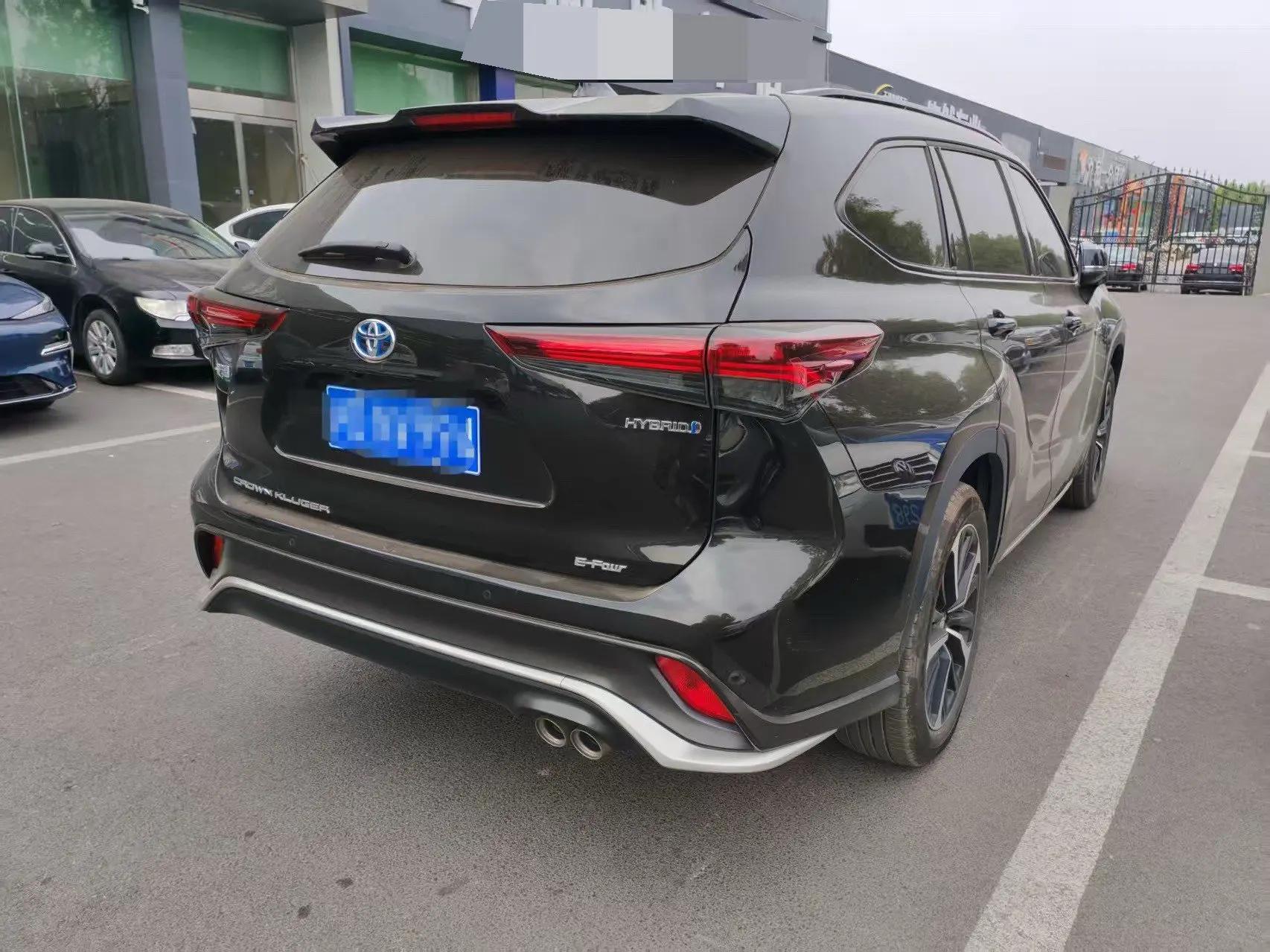 Toyota 2024 Crown Landfang HEV 2.5 CVT 4WD Prestige Automatic 5