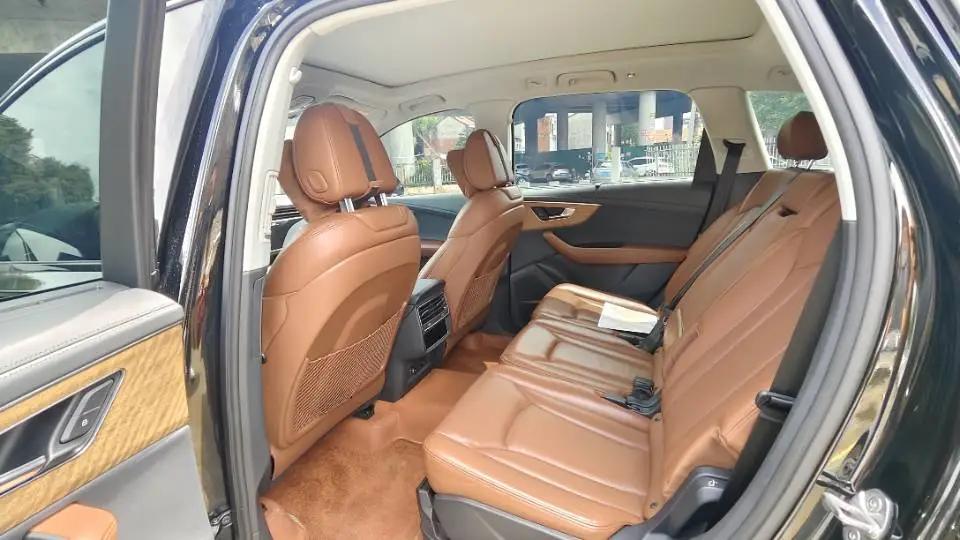 Audi Q7 (Imported) 2023 Q7 48V 3.0TFSI 55TFSI Quattro S Honorable Automatic Gear 6