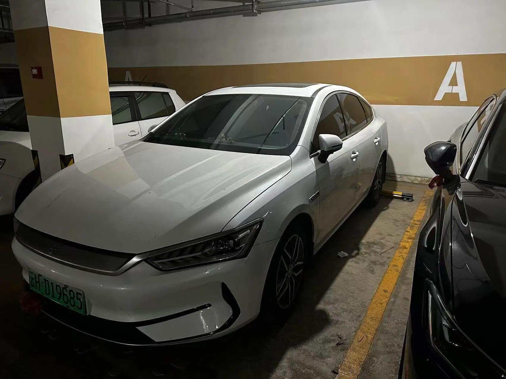 Qin PLUS 2021 EV 500KM Luxury Model