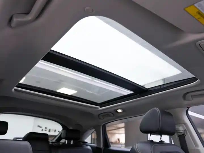 Crown Road 2020 240TURBO Two-Drive Premium Edition 13
