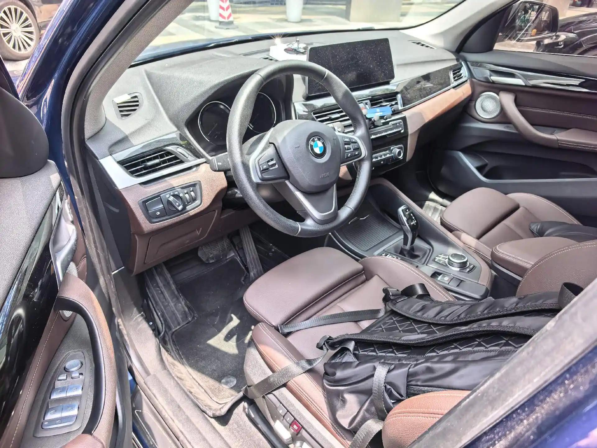 BMW X1 2022 sDrive20Li fashion 5