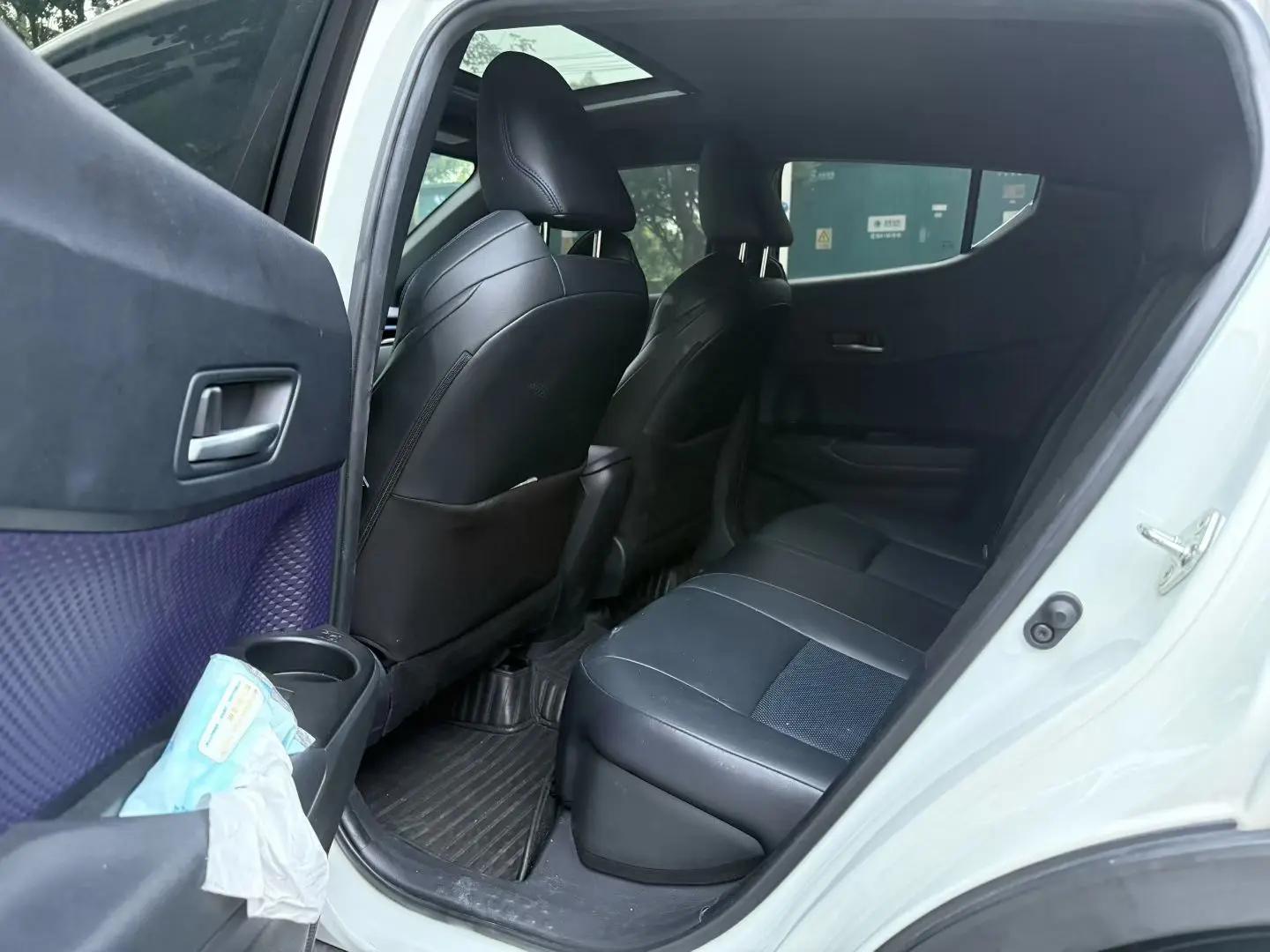 Toyota C- HR 2020 2.0L Comfort Version 4