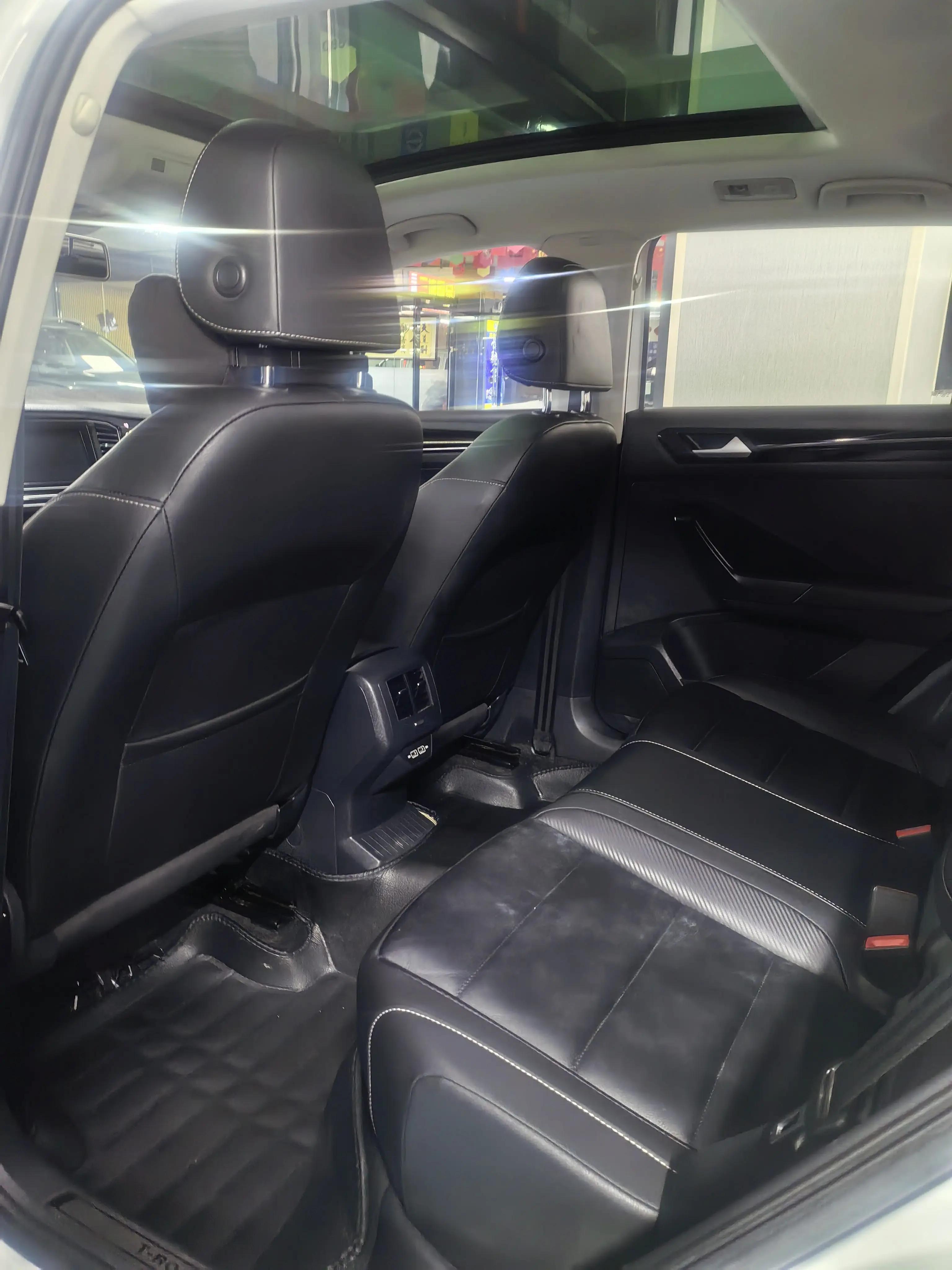 T-ROC Tange 2019 280TSI DSG Two-Drive Comfort National V 3