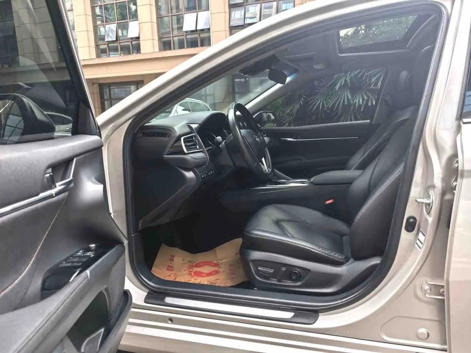 Camry 2021 2.0G Deluxe Edition 3