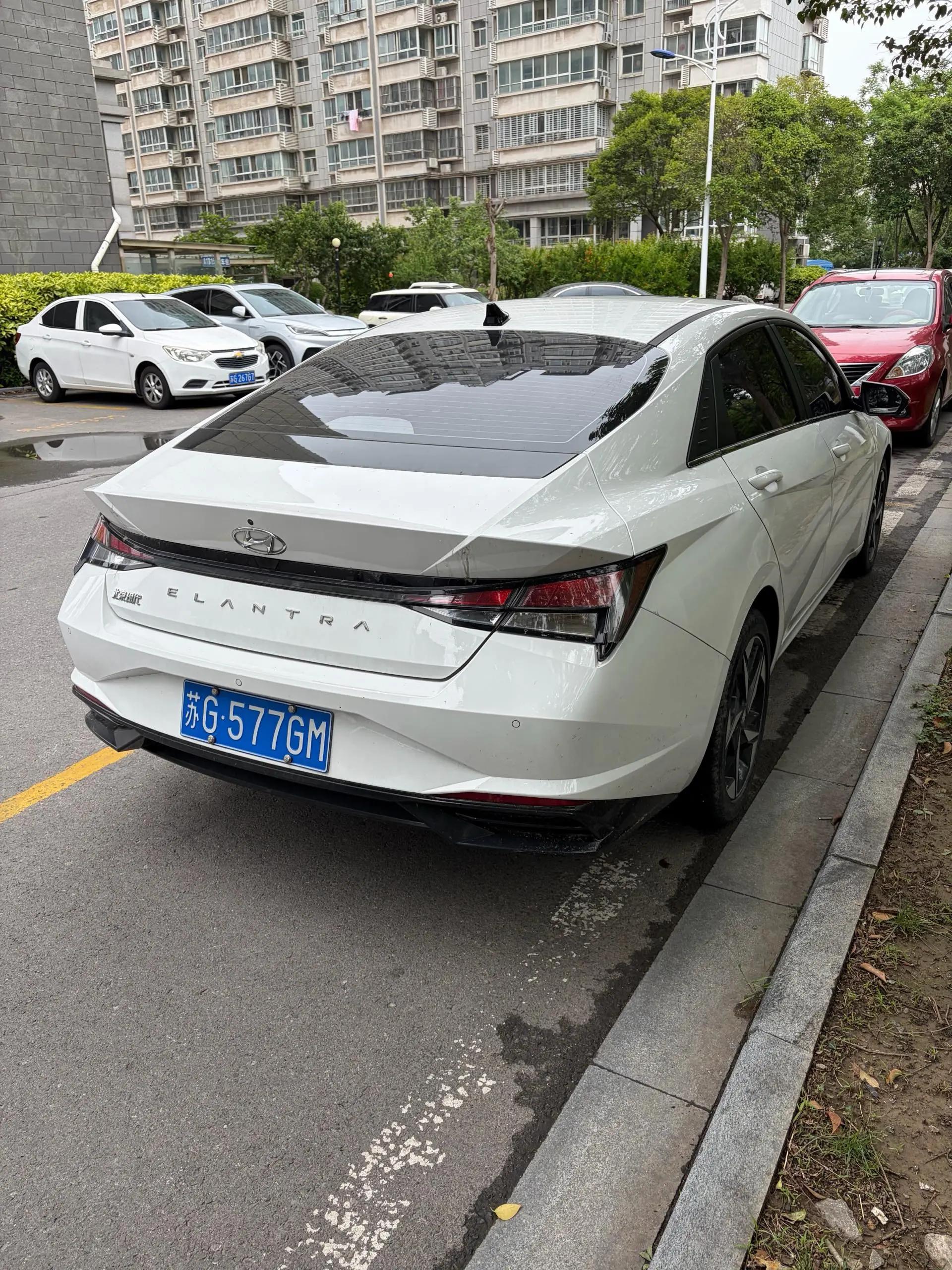 Elantra 2023 1.5L CVT GLS Leading Edition 9