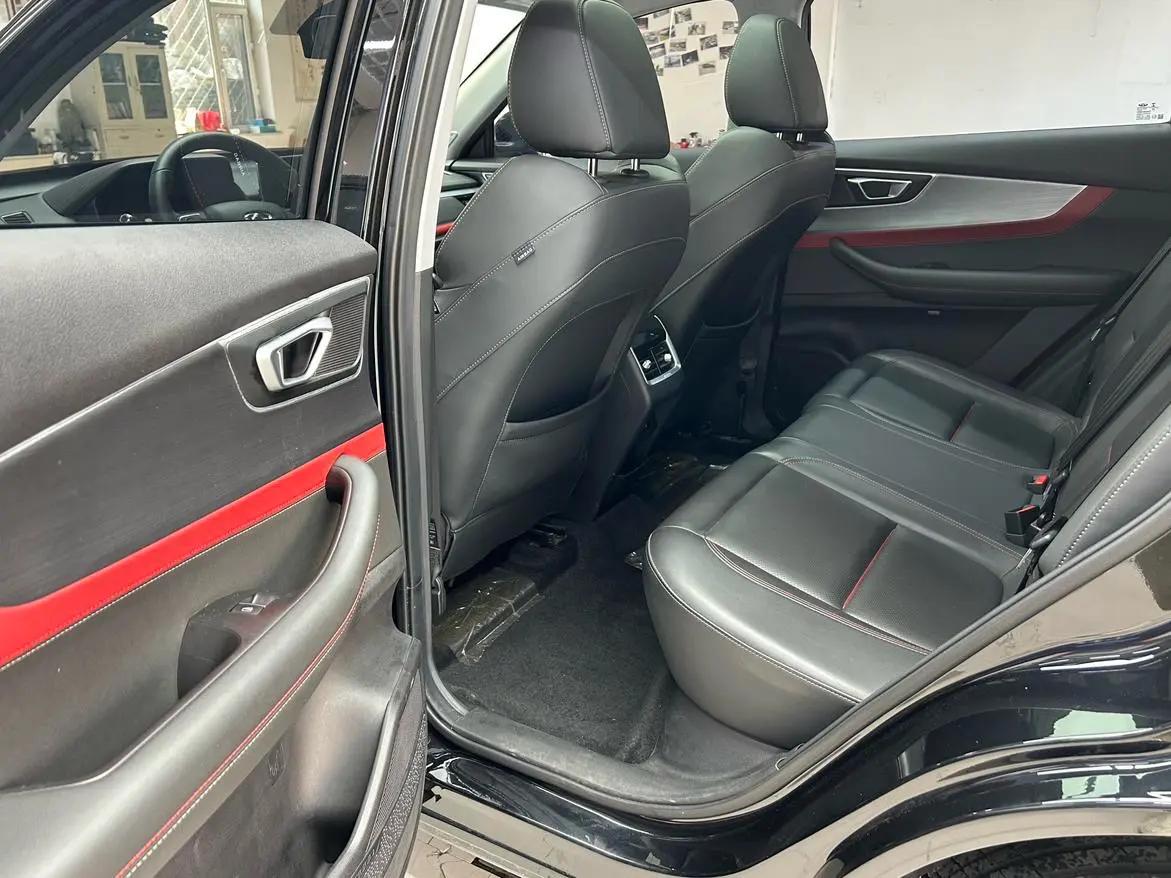 Ruihu 7 PLUS 2021 1.5T CVT Flagship 7
