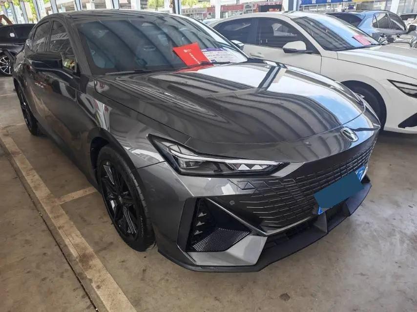 ChangAn 2023 UNI-V 1.5T Smart Pilot Automatic Gear 3