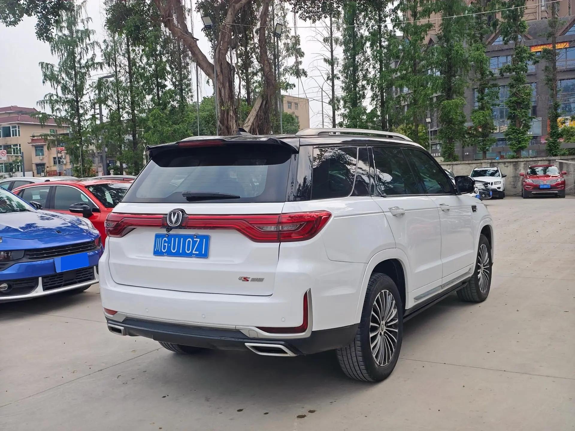 ChangAn CS95 2019 2.0T Two-Drive Luxury Model 6