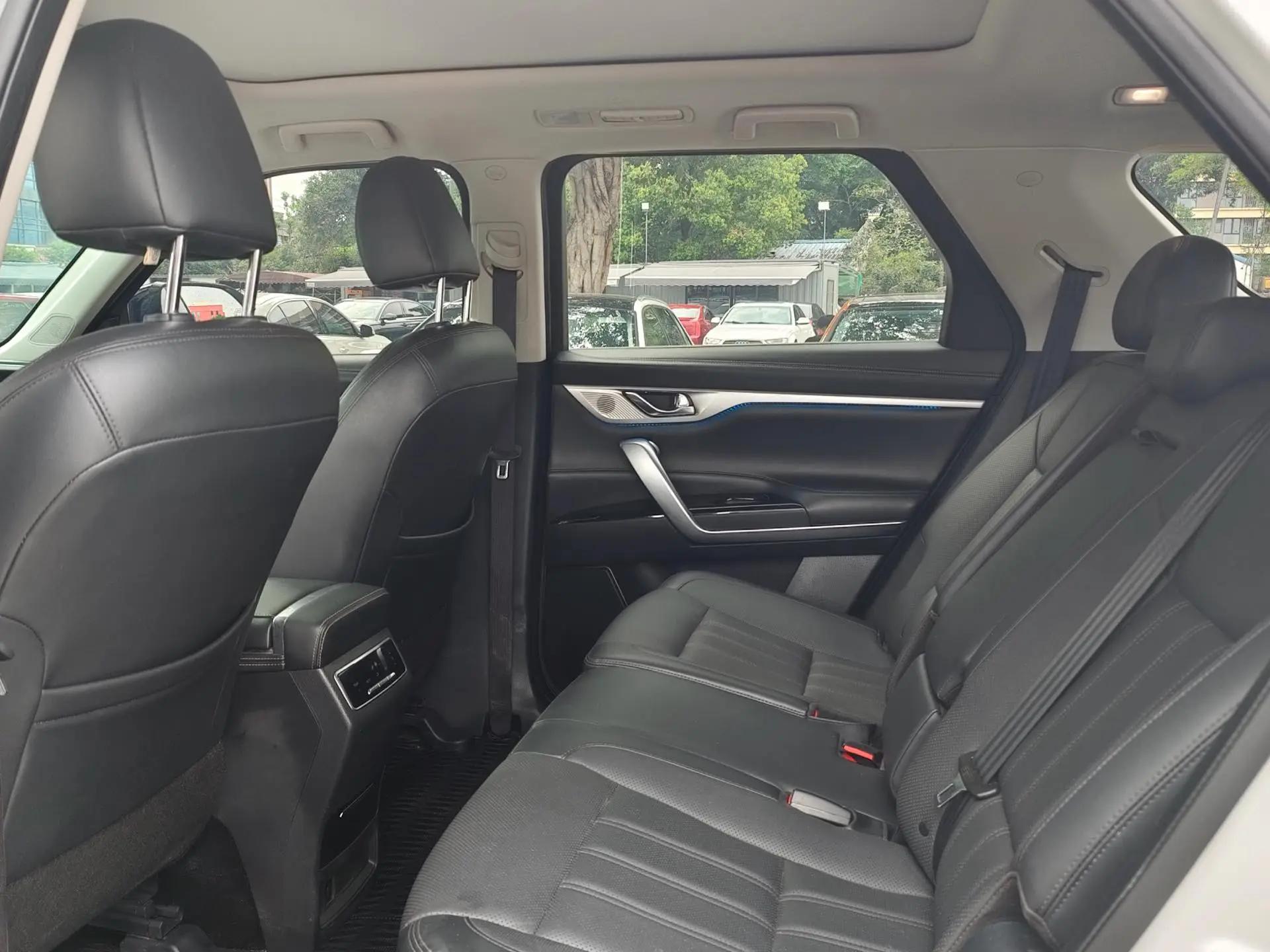 ChangAn CS95 2019 2.0T Two-Drive Luxury Model 9