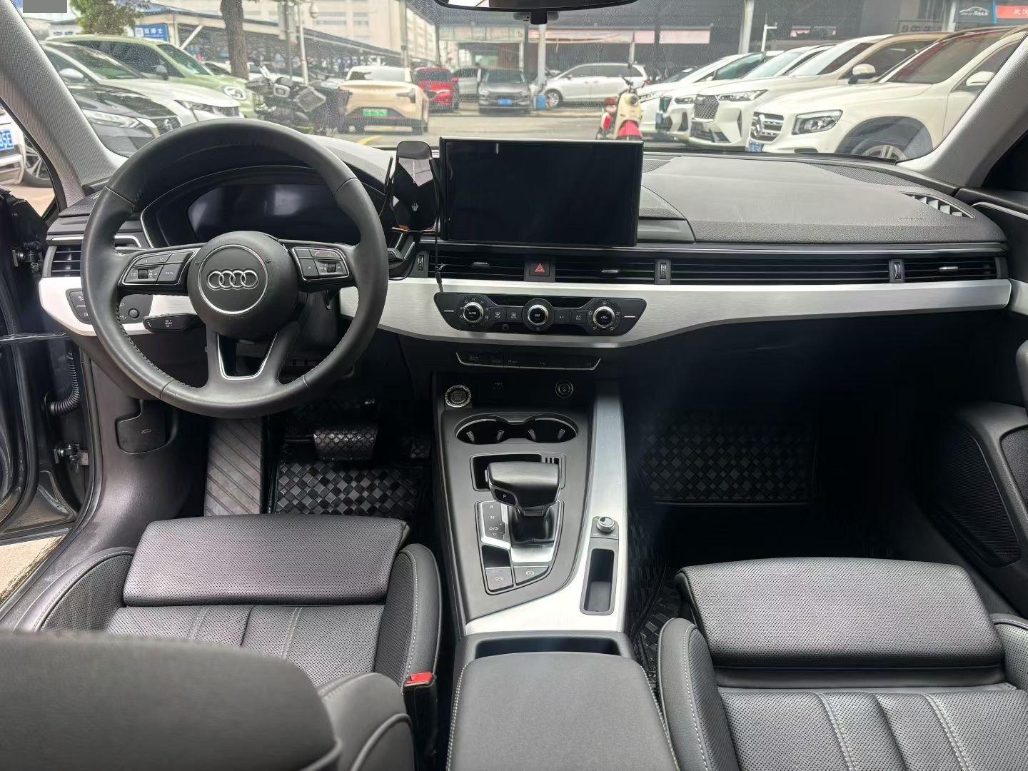 Audi A4L 2022 40 TFSI Fashion Dynamic 9