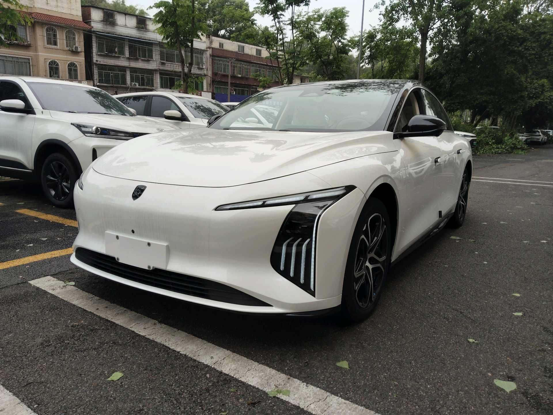 Forthing 2026 Xinghai S 7 650 Super Fast Charge Luxury Edition Automatic Gear