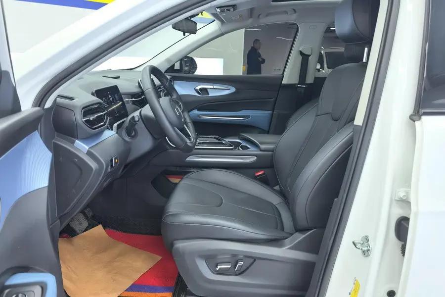 Bestune T90 2023 1.5T DCT Auto Honor Model 3