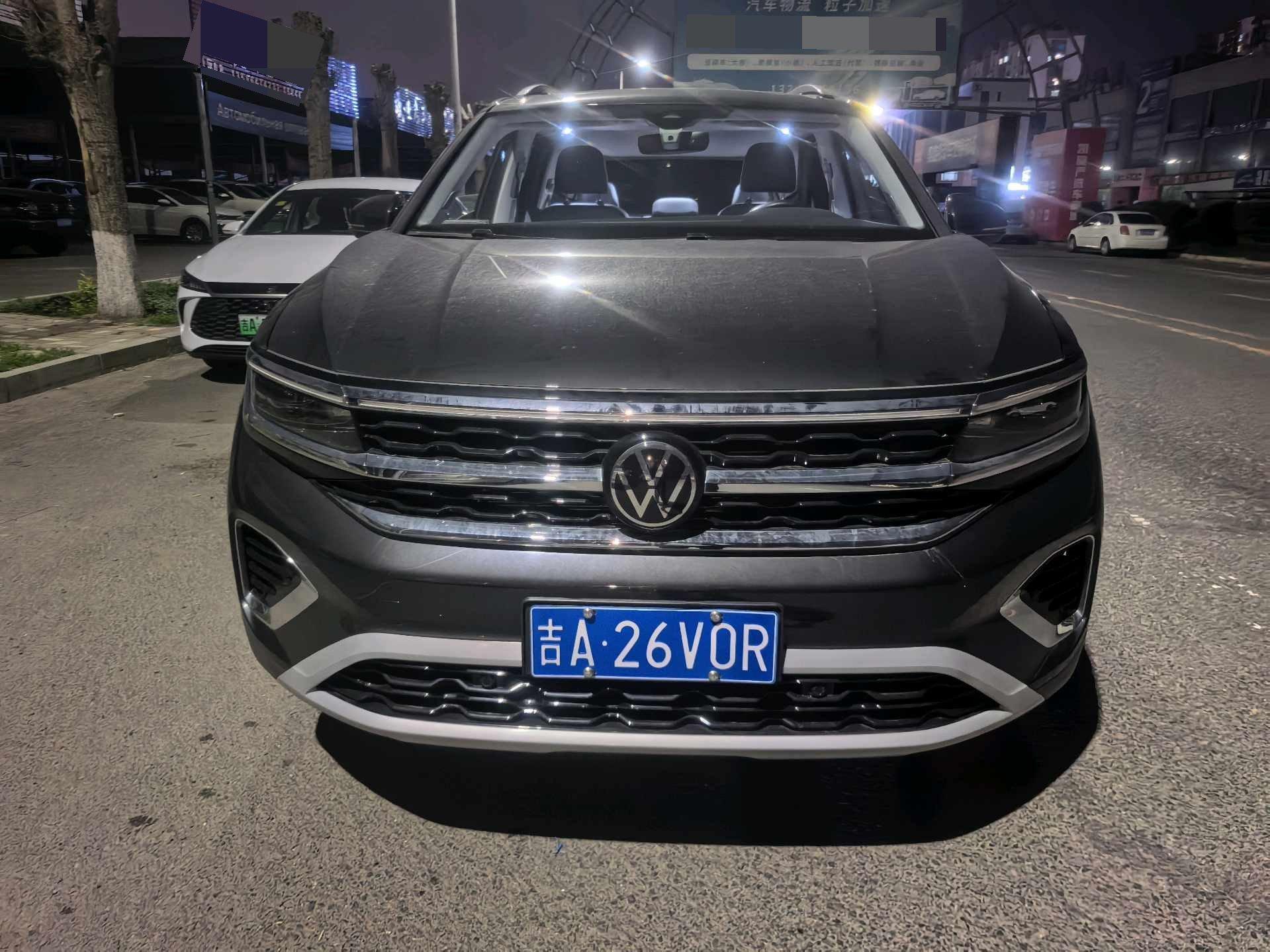 The 2022 380TSI four-wheel drive luxury version Pro 7 seats 2