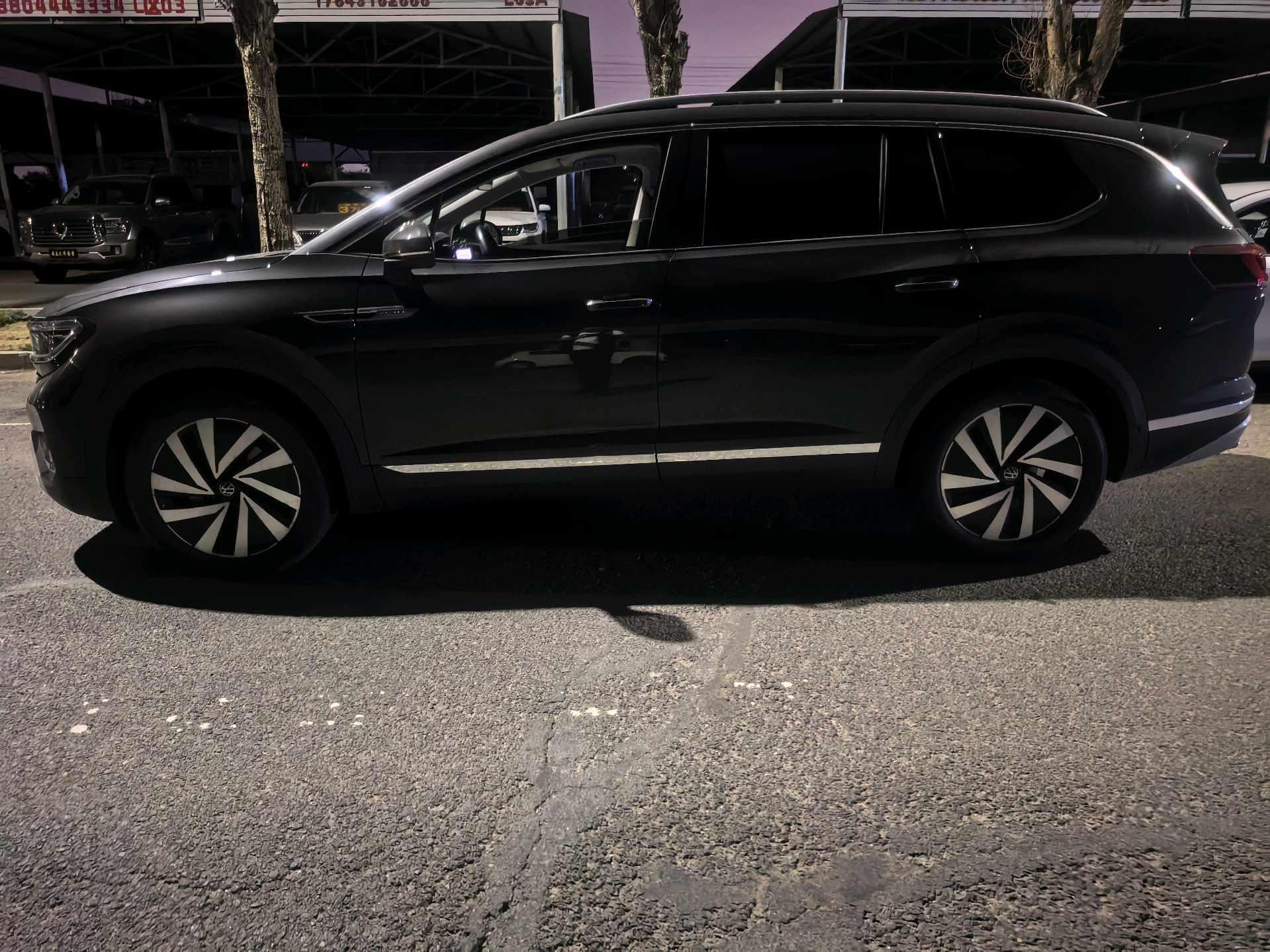 The 2022 380TSI four-wheel drive luxury version Pro 7 seats 4