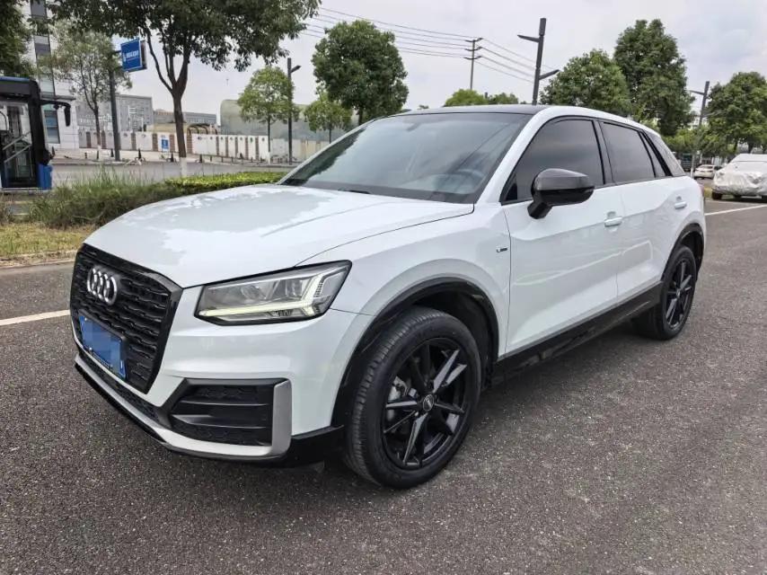 Audi Q2L 2021 35 TFSI Fashion Elegant