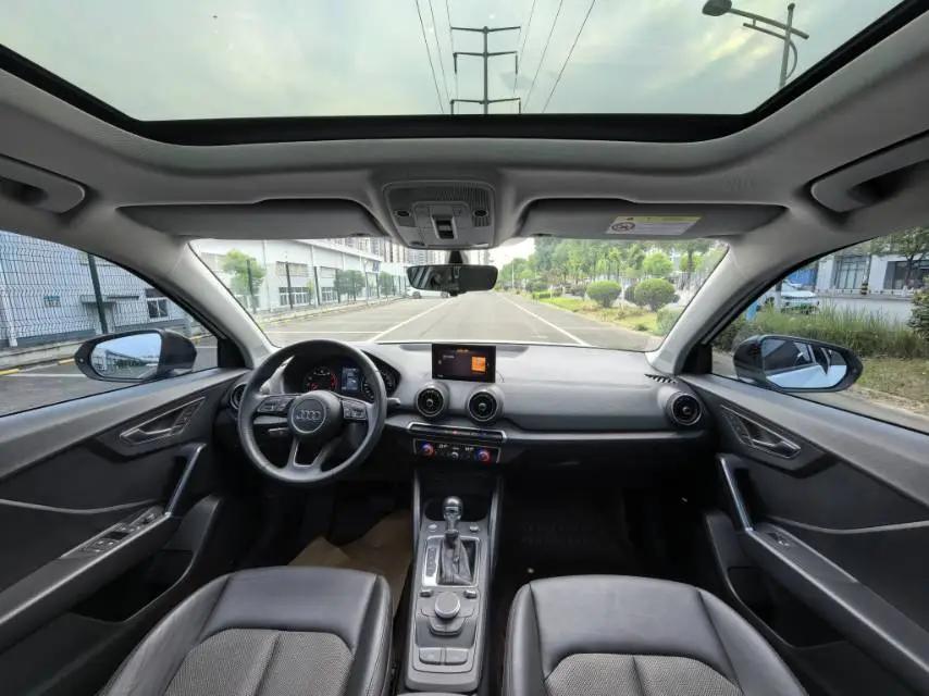 Audi Q2L 2021 35 TFSI Fashion Elegant 3