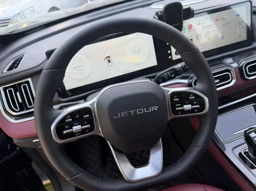 Jetour 2025 Model X70 PLUS 1.5T Luxury Dynamic 5-Seater Automatic 6