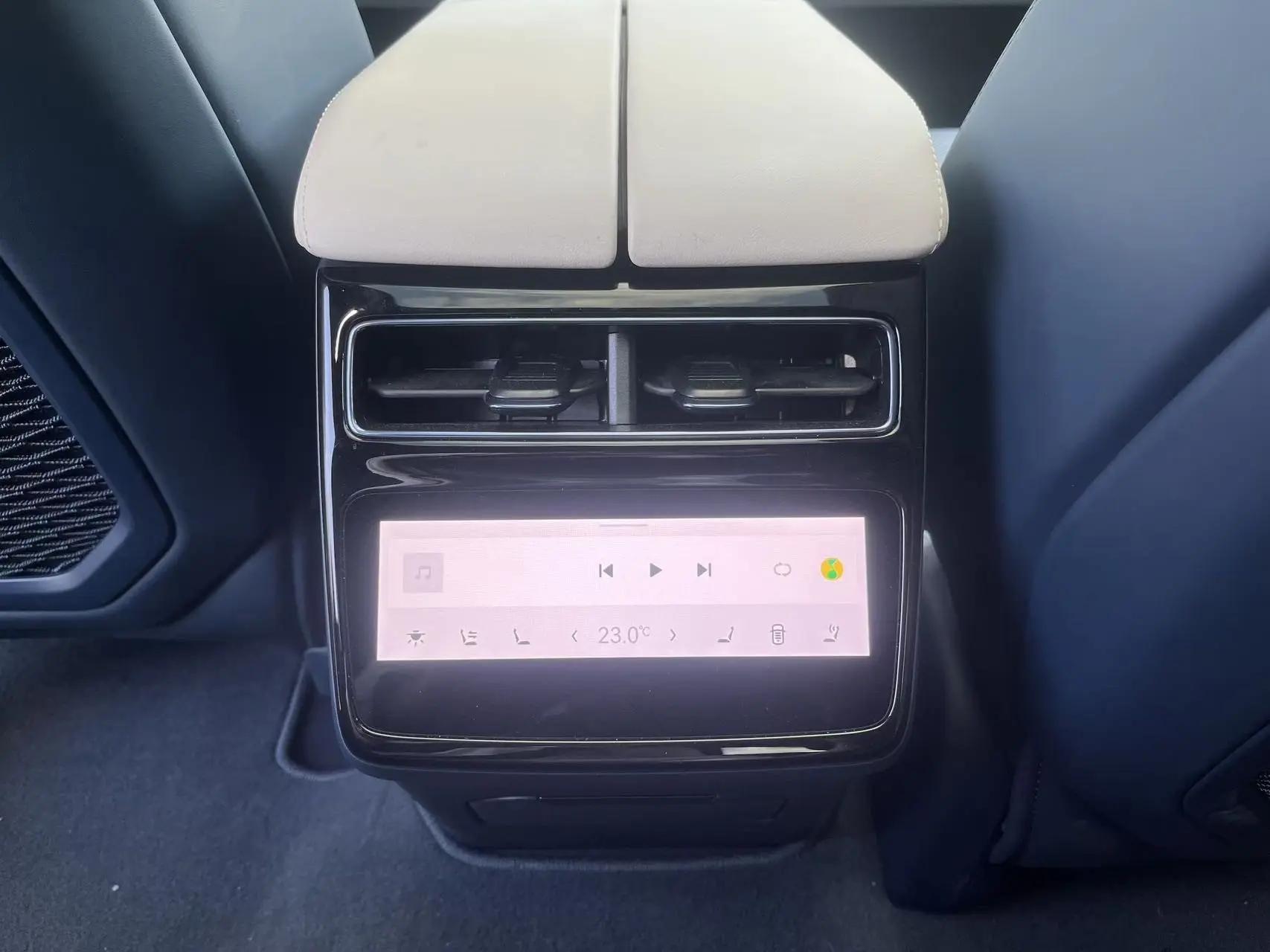 Zeekr 2025 Zeekr 001 YOU version 100kWh four-wheel drive automatic gear 7