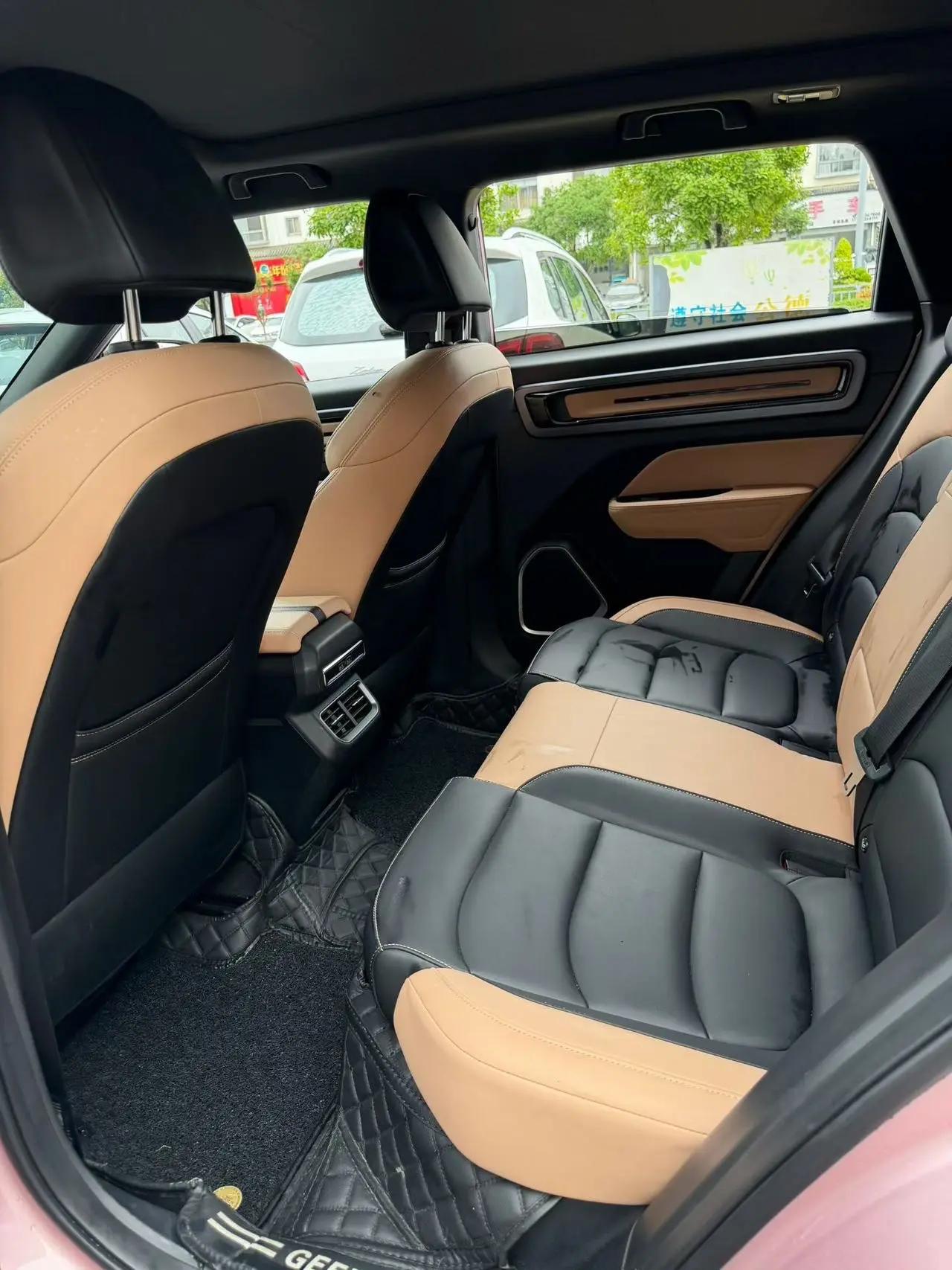 Geely ICON 2023 1.5TD Chocolate Alcohol Edition 5