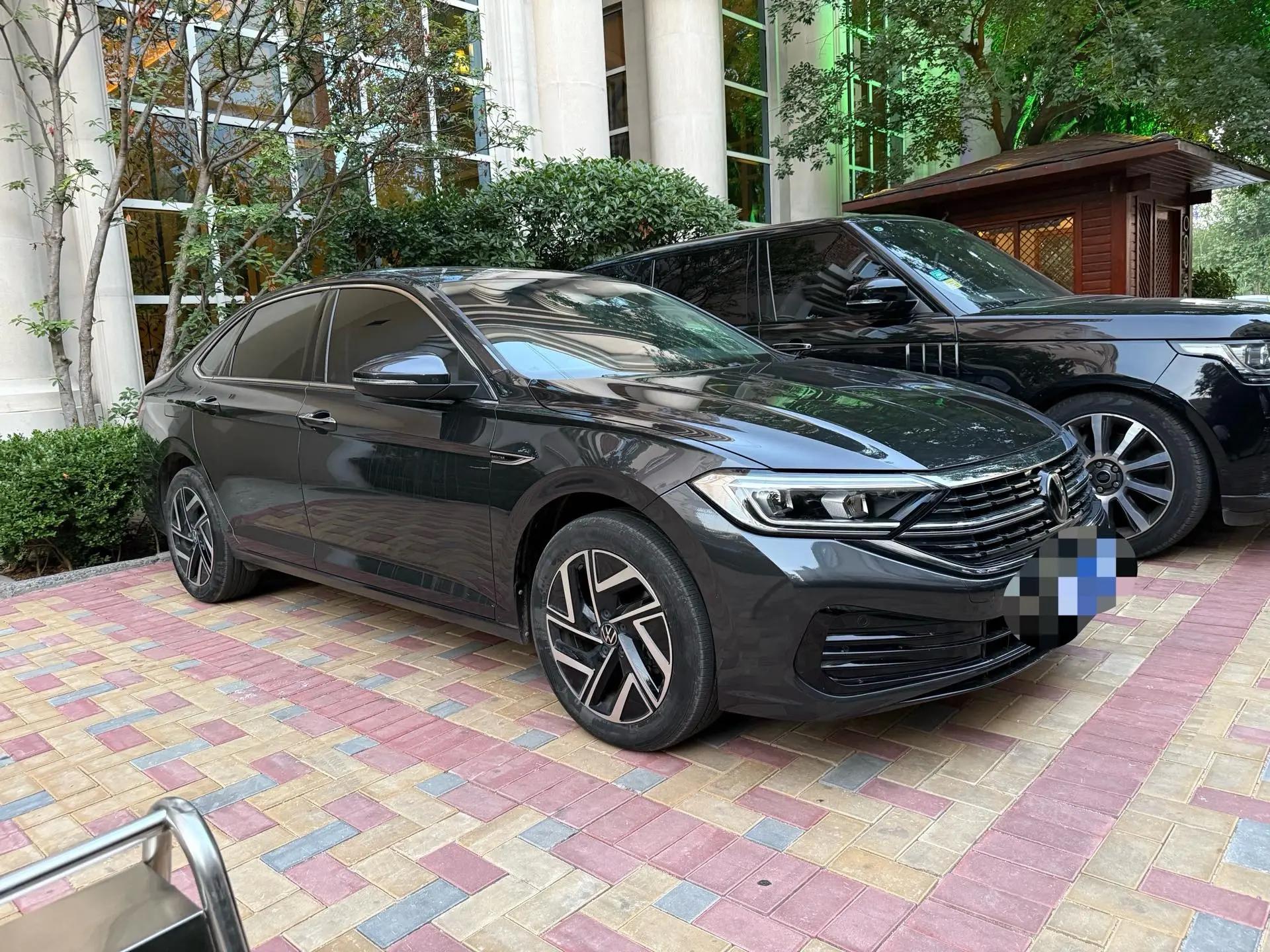 Volkswagen 2024 Sagitar 1.5TSI 300TSI Exceed Version Automatic 3