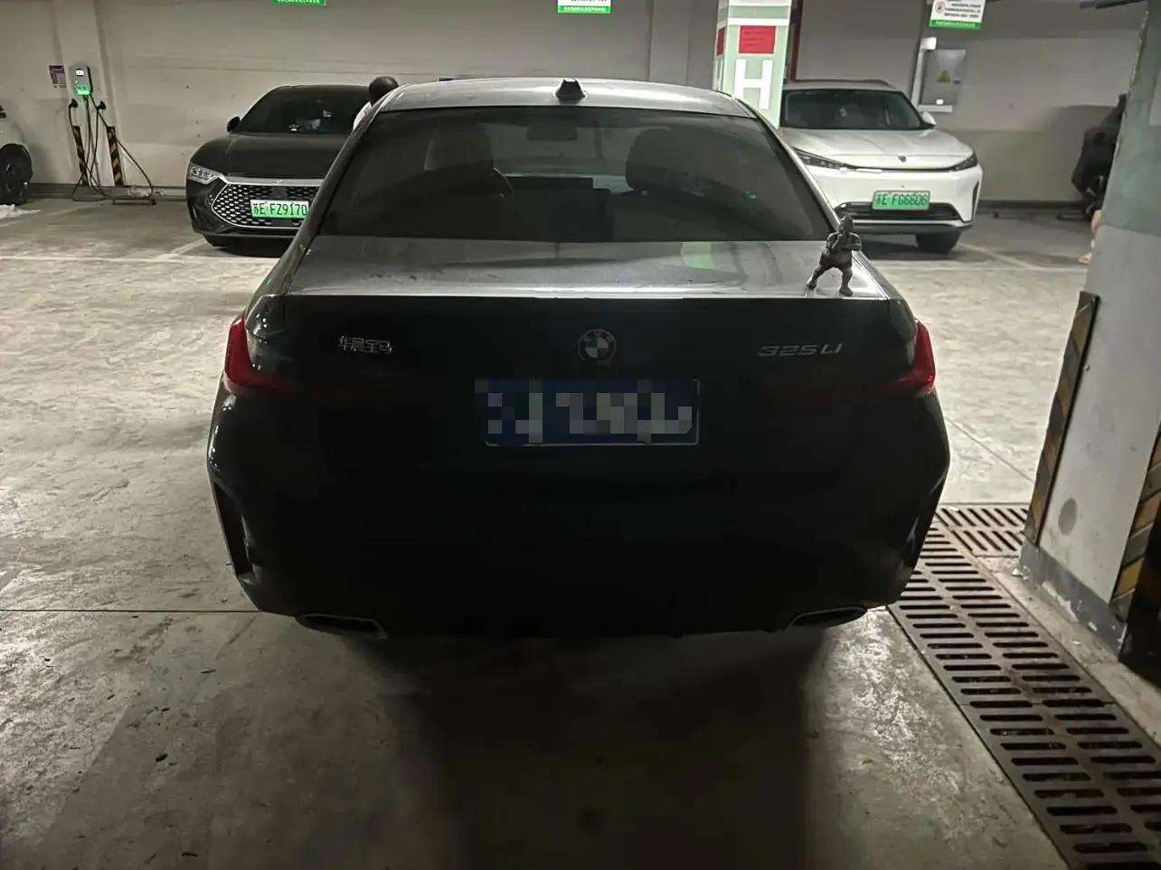 BMW 3 Series 2025 Model 325Li 2.0T M Sport Package Automatic 3