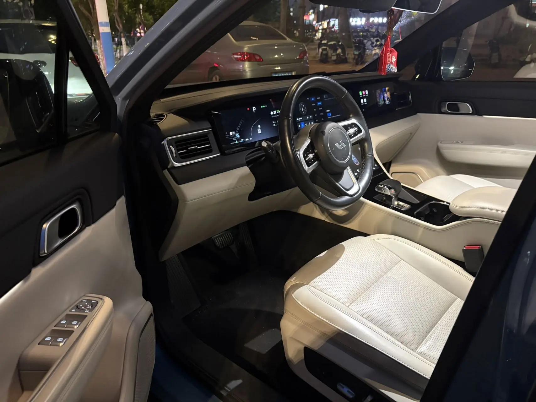 Li ONE 2021 extended 6-seat version 4