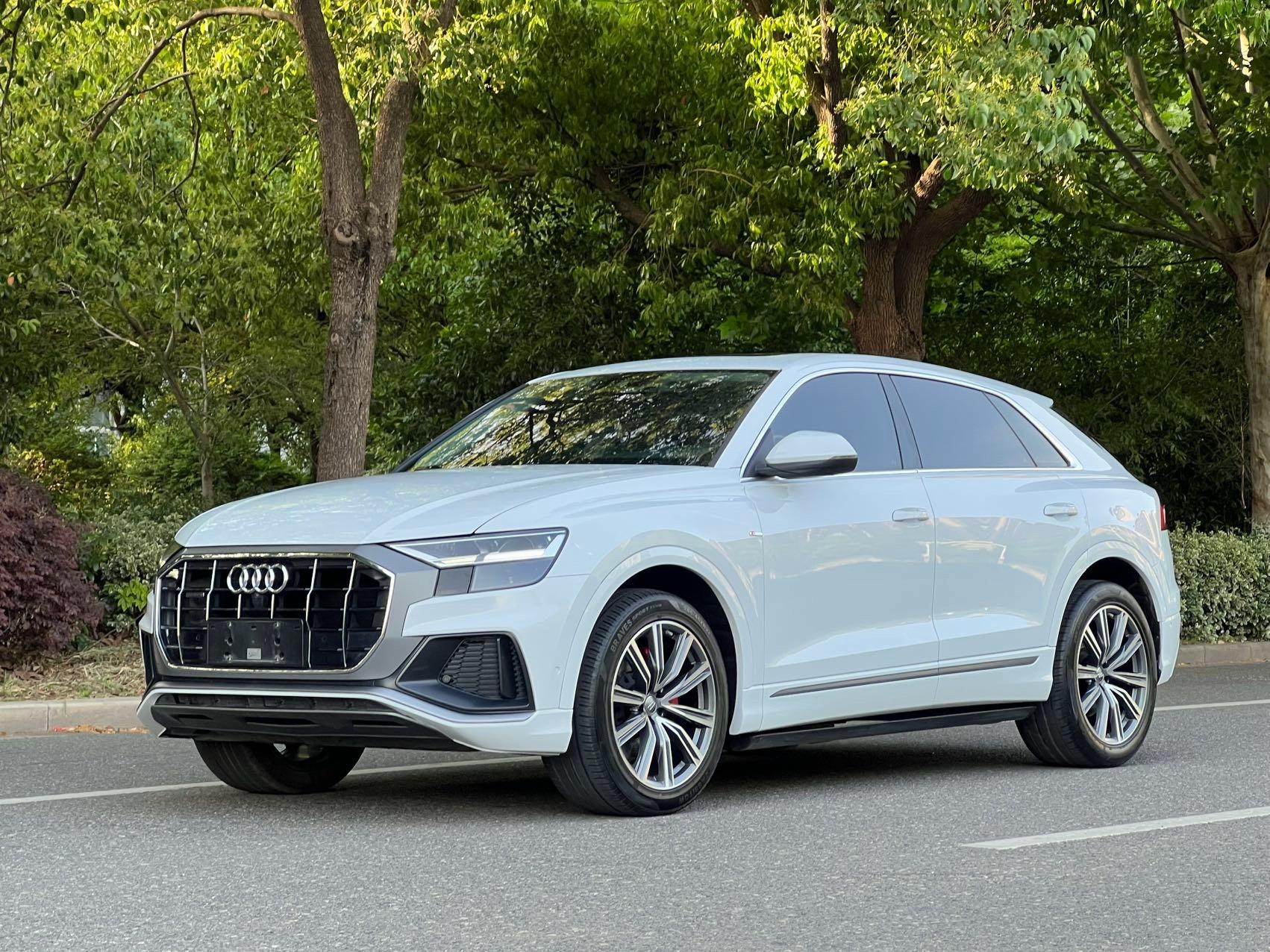 Audi Q8 2019 45 TFSI Selected Dynamic Type